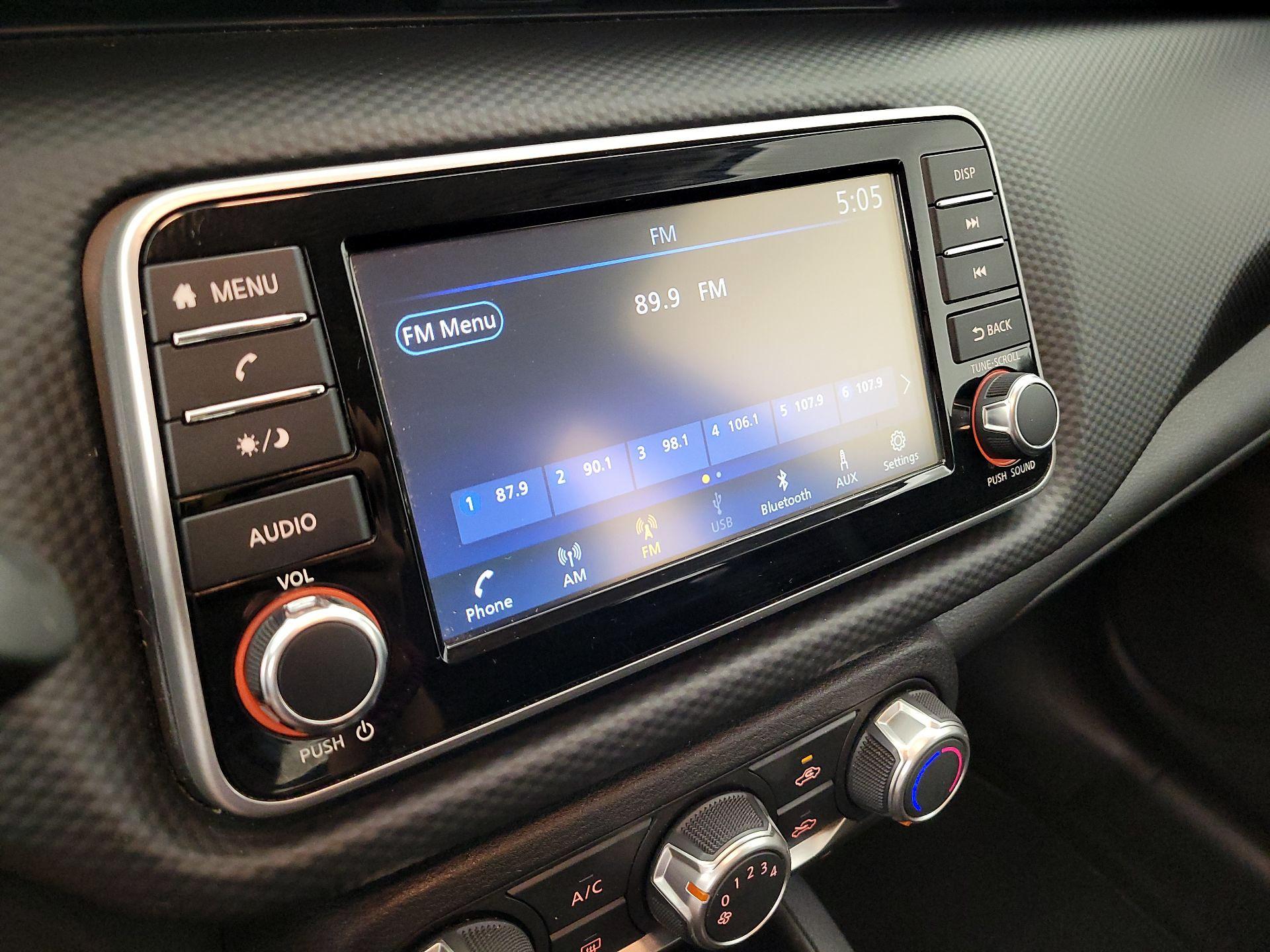 Thumbnail: 2024 Nissan Kicks - 15