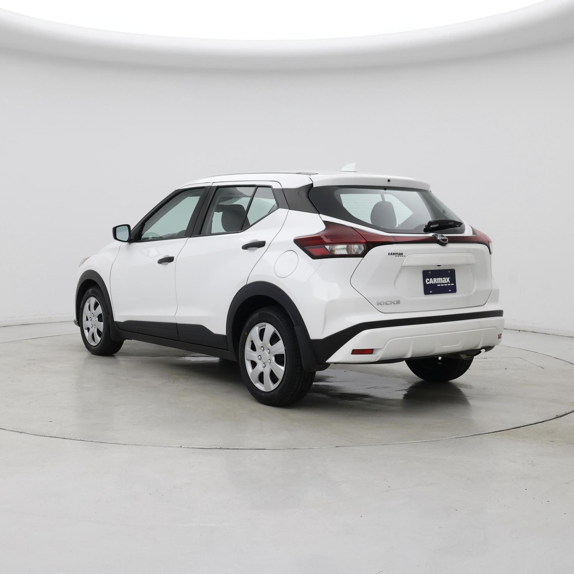 Thumbnail: 2024 Nissan Kicks - 2