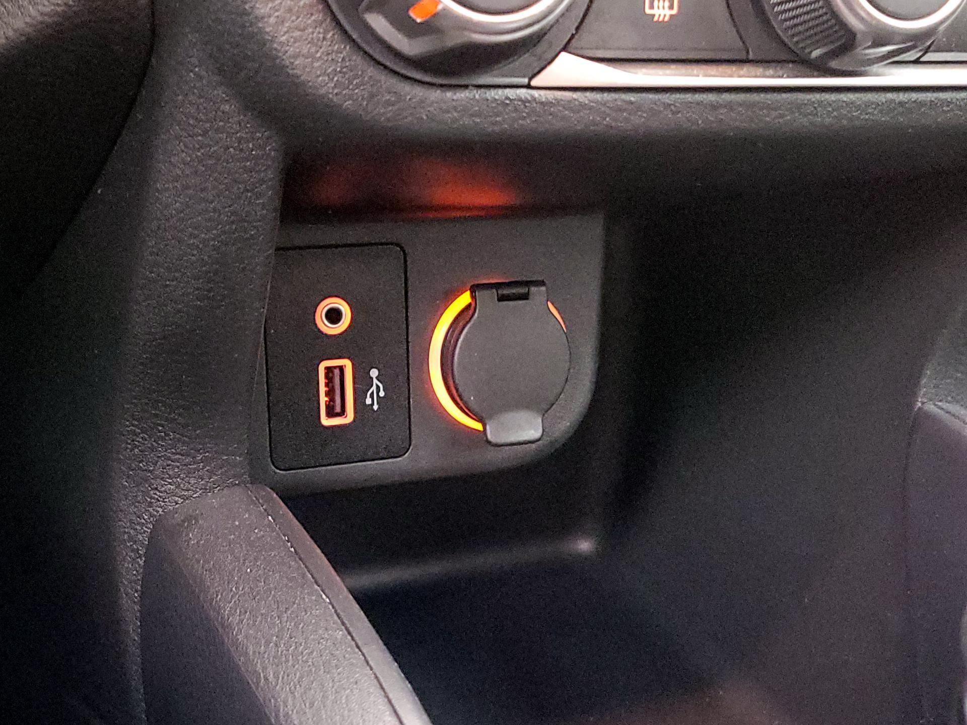 Thumbnail: 2024 Nissan Kicks - 18