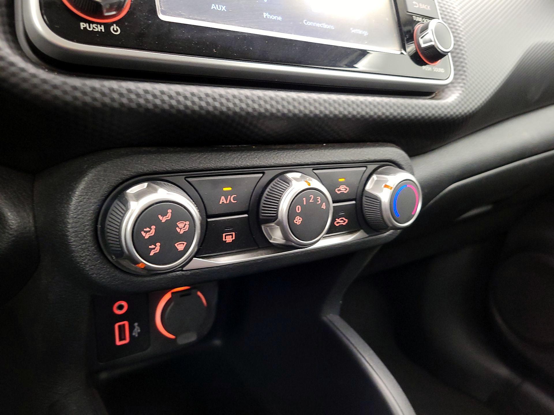 Thumbnail: 2024 Nissan Kicks - 16