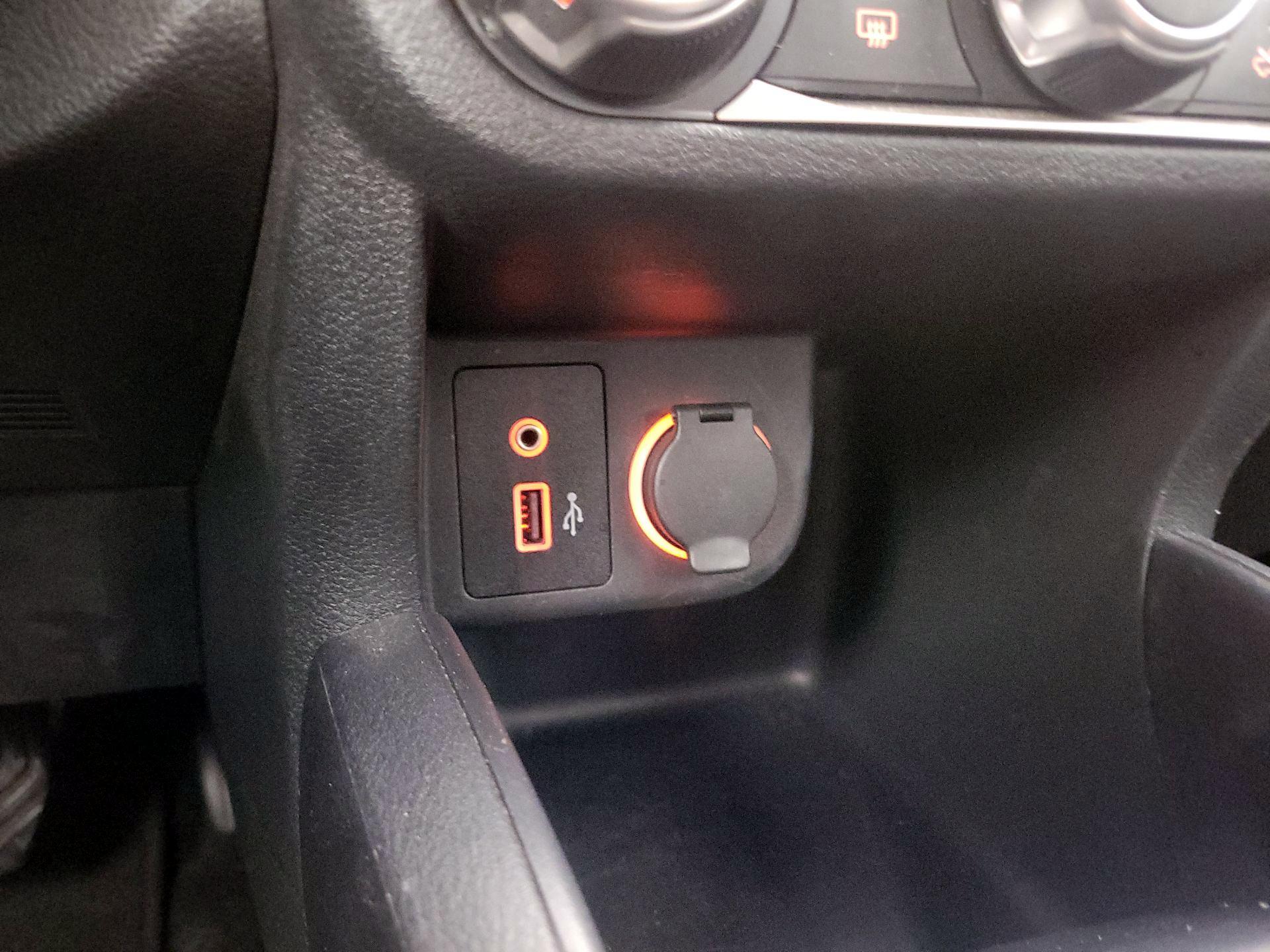 Thumbnail: 2024 Nissan Kicks - 18