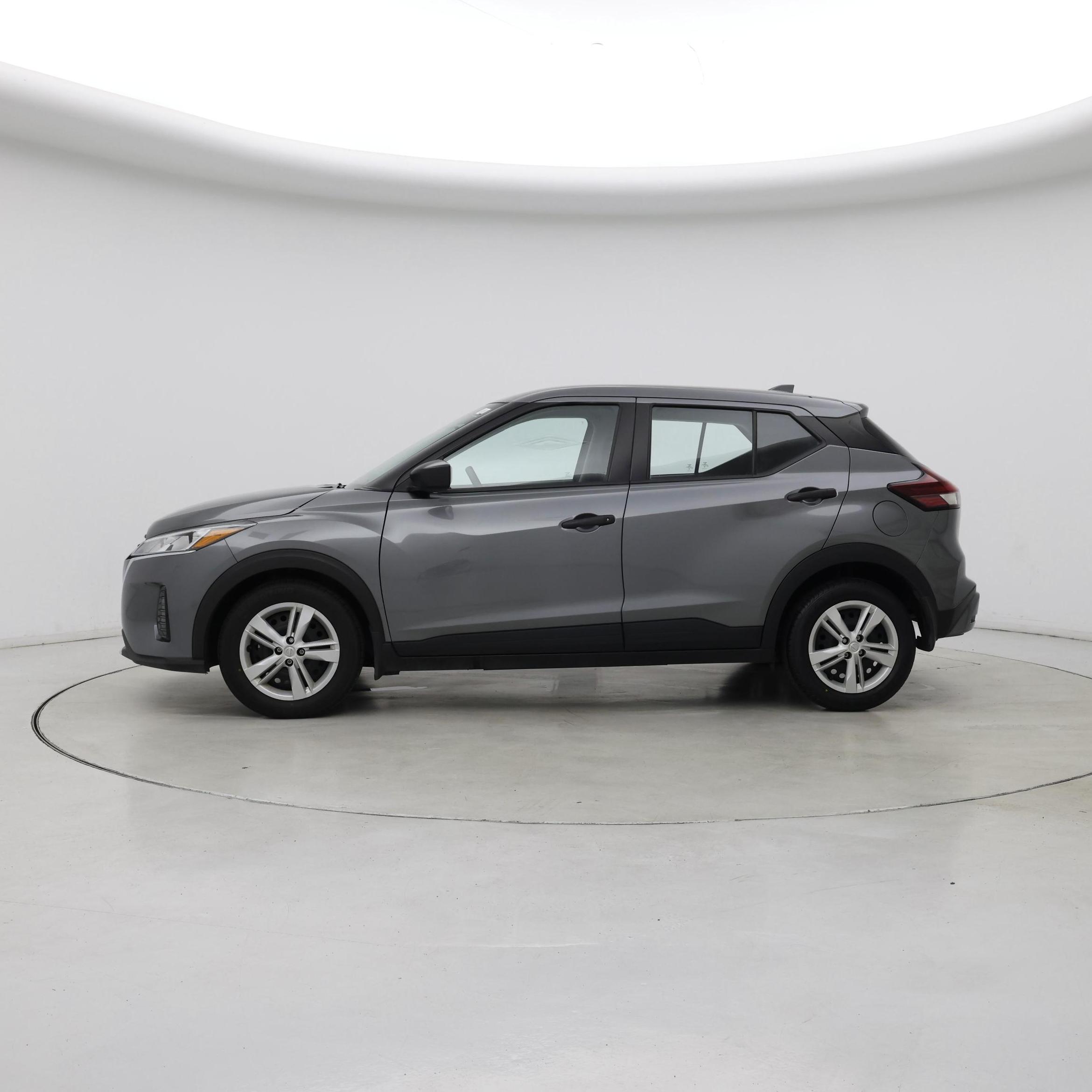 Thumbnail: 2024 Nissan Kicks - 3