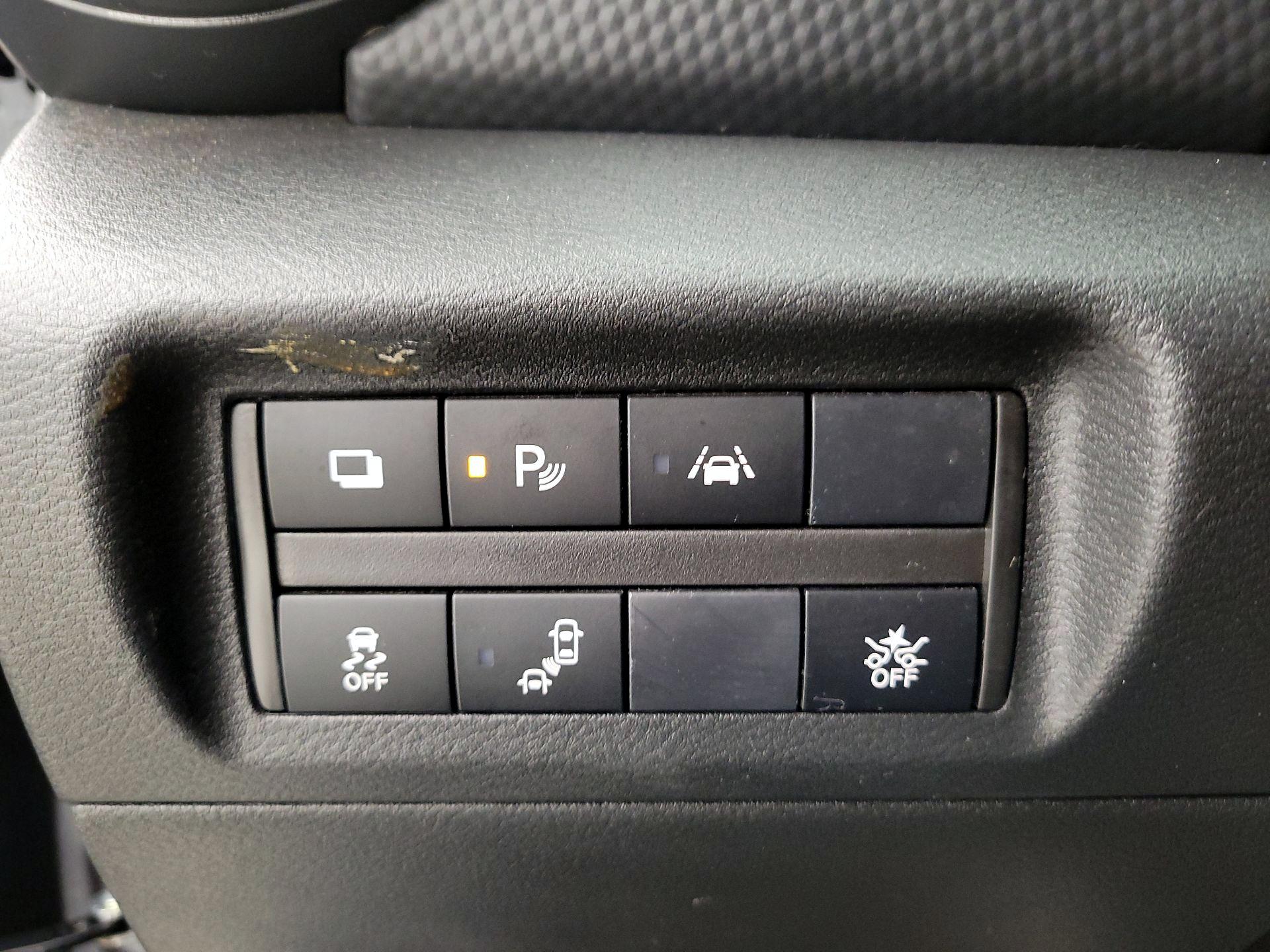 Thumbnail: 2024 Nissan Kicks - 13