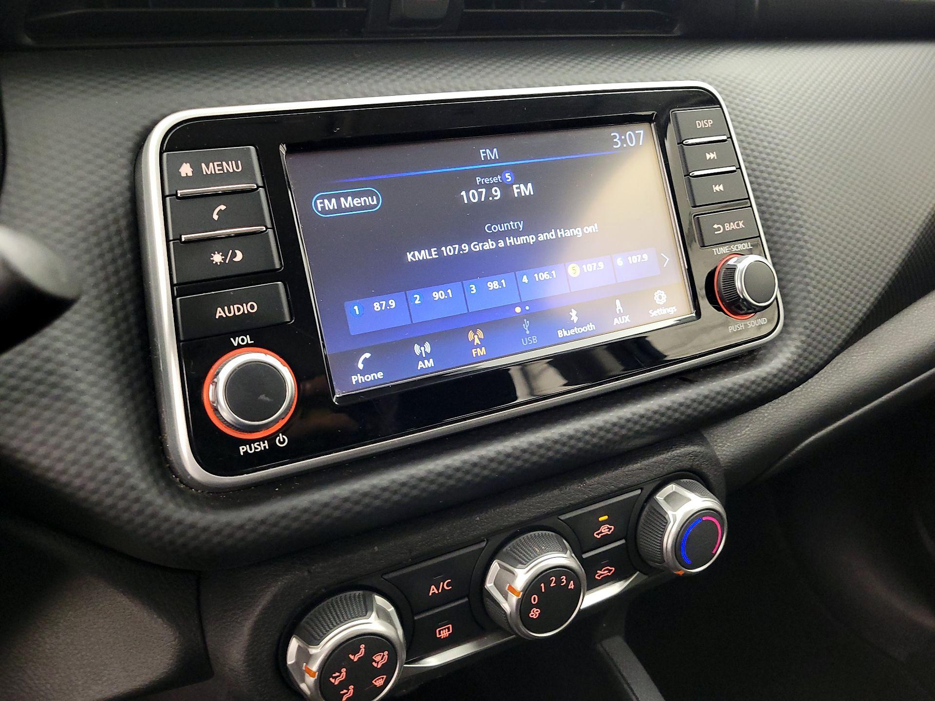 Thumbnail: 2024 Nissan Kicks - 15