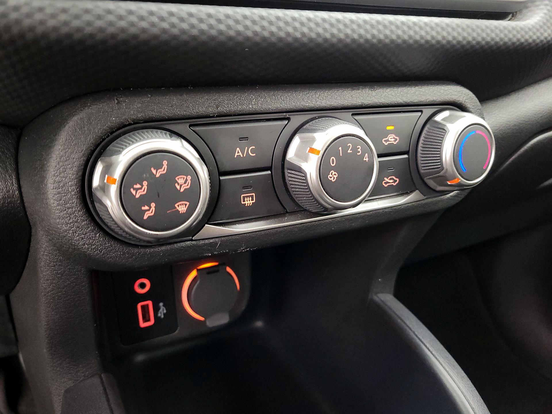 Thumbnail: 2024 Nissan Kicks - 16