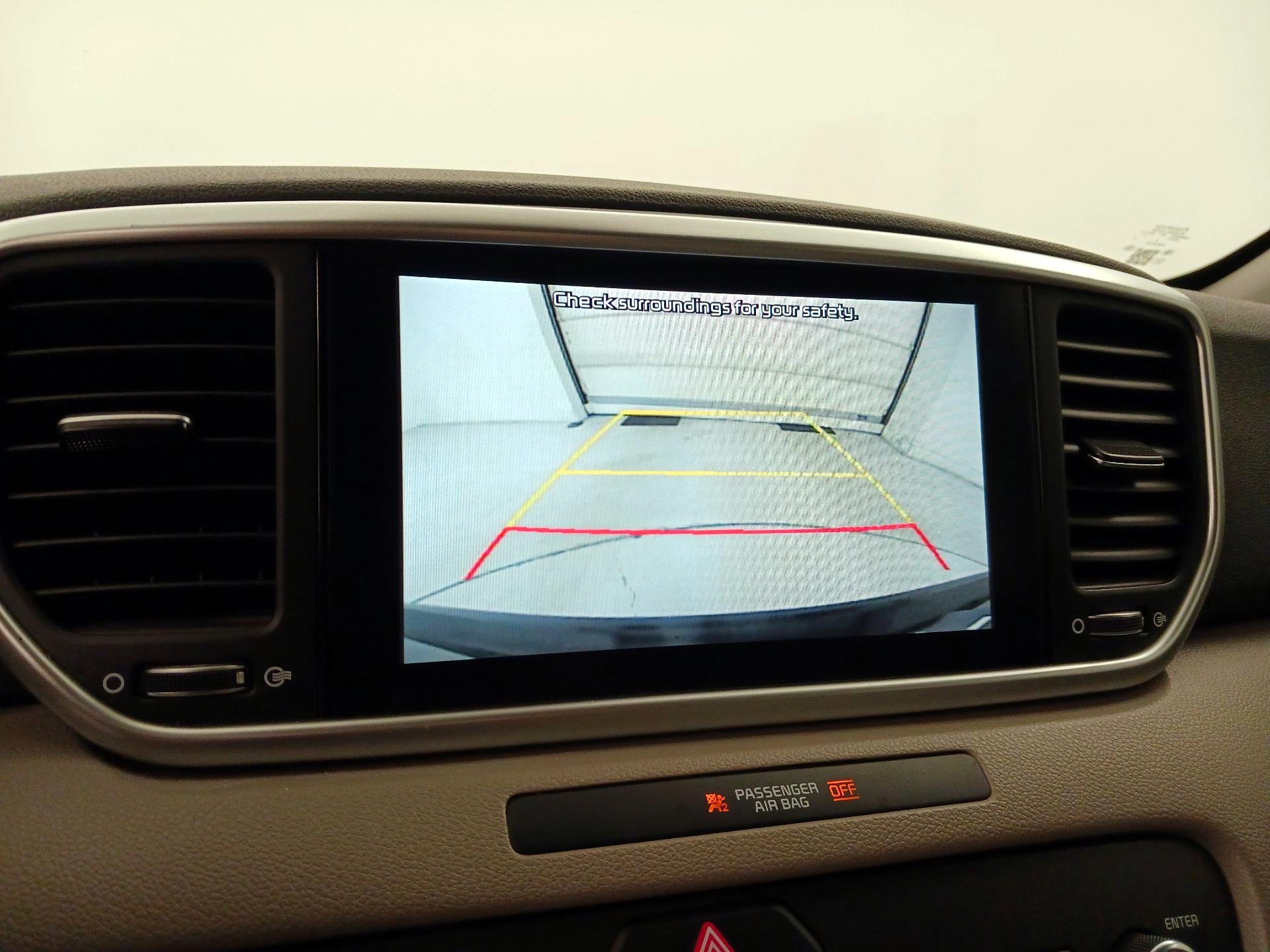 Thumbnail: 2021 Kia Sportage - 14