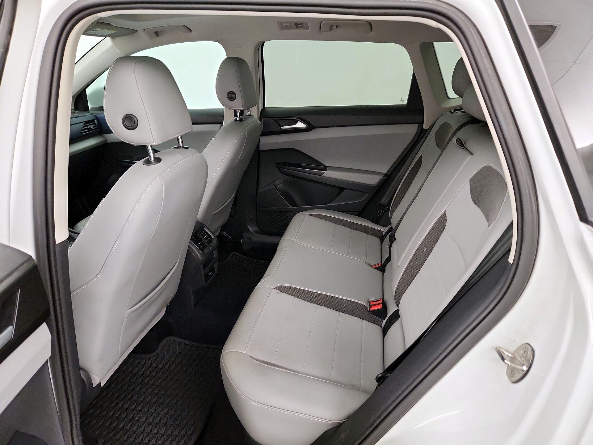 Thumbnail: 2023 Volkswagen Taos - 20