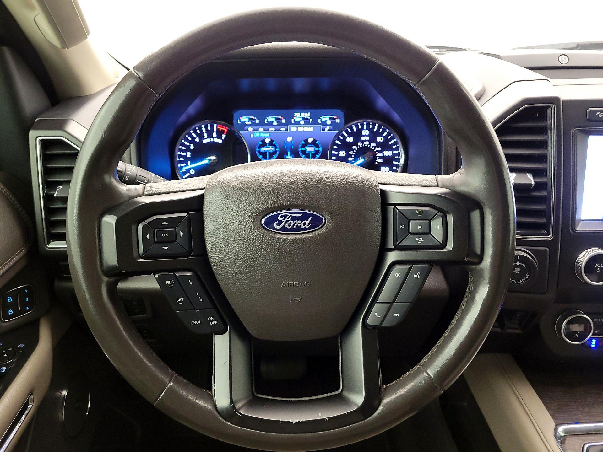 Thumbnail: 2020 Ford Expedition - 10
