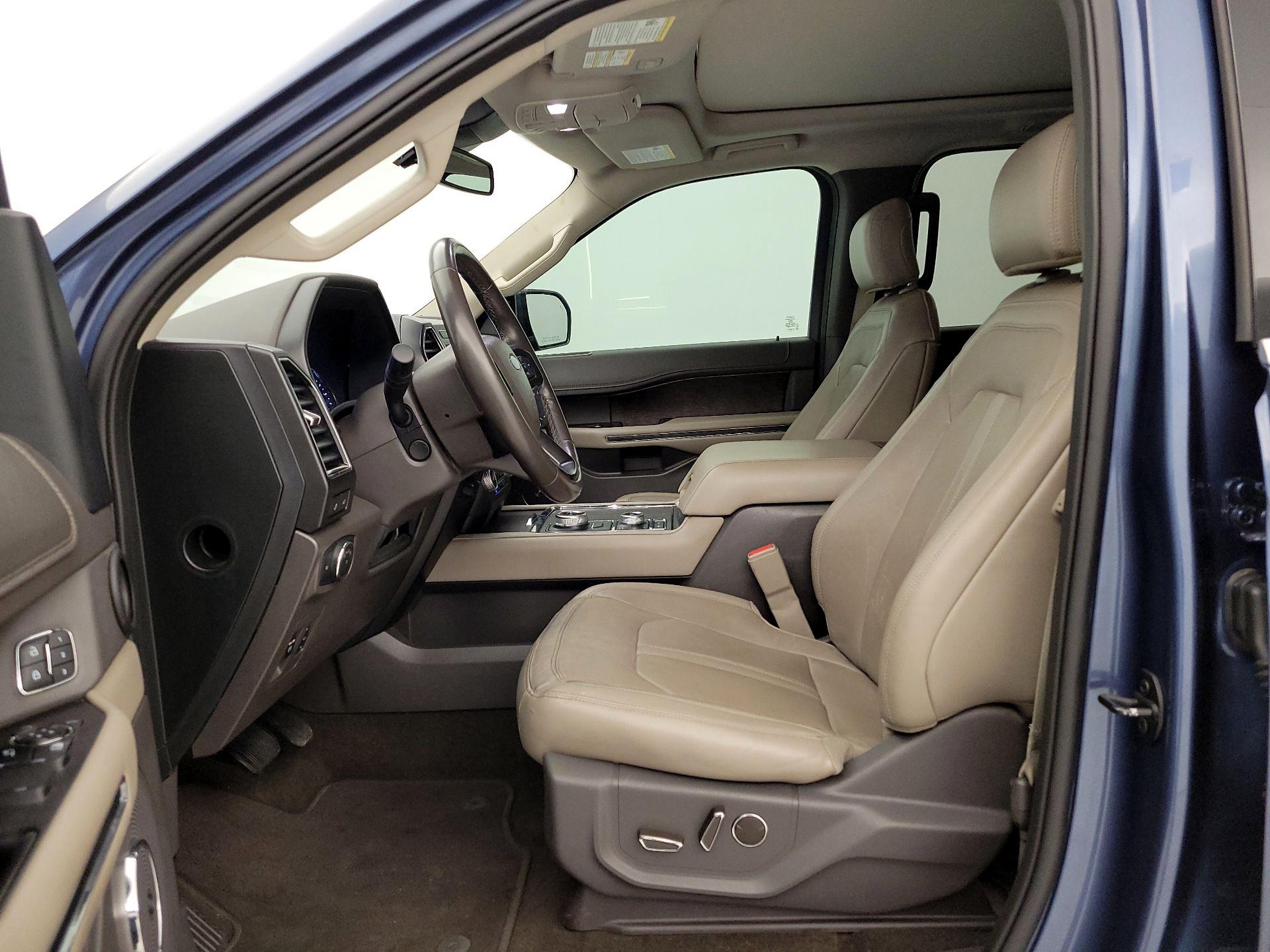 Thumbnail: 2020 Ford Expedition - 11