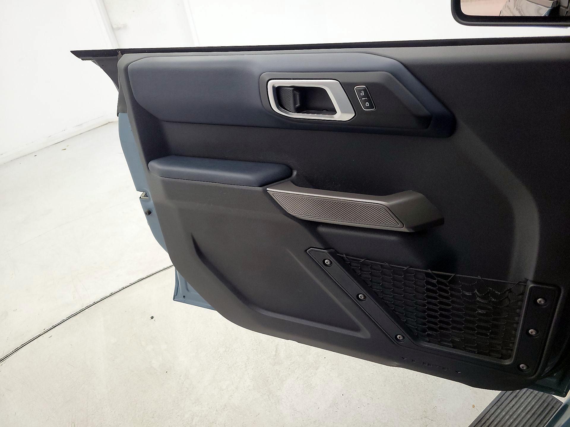 Thumbnail: 2021 Ford Bronco - 12