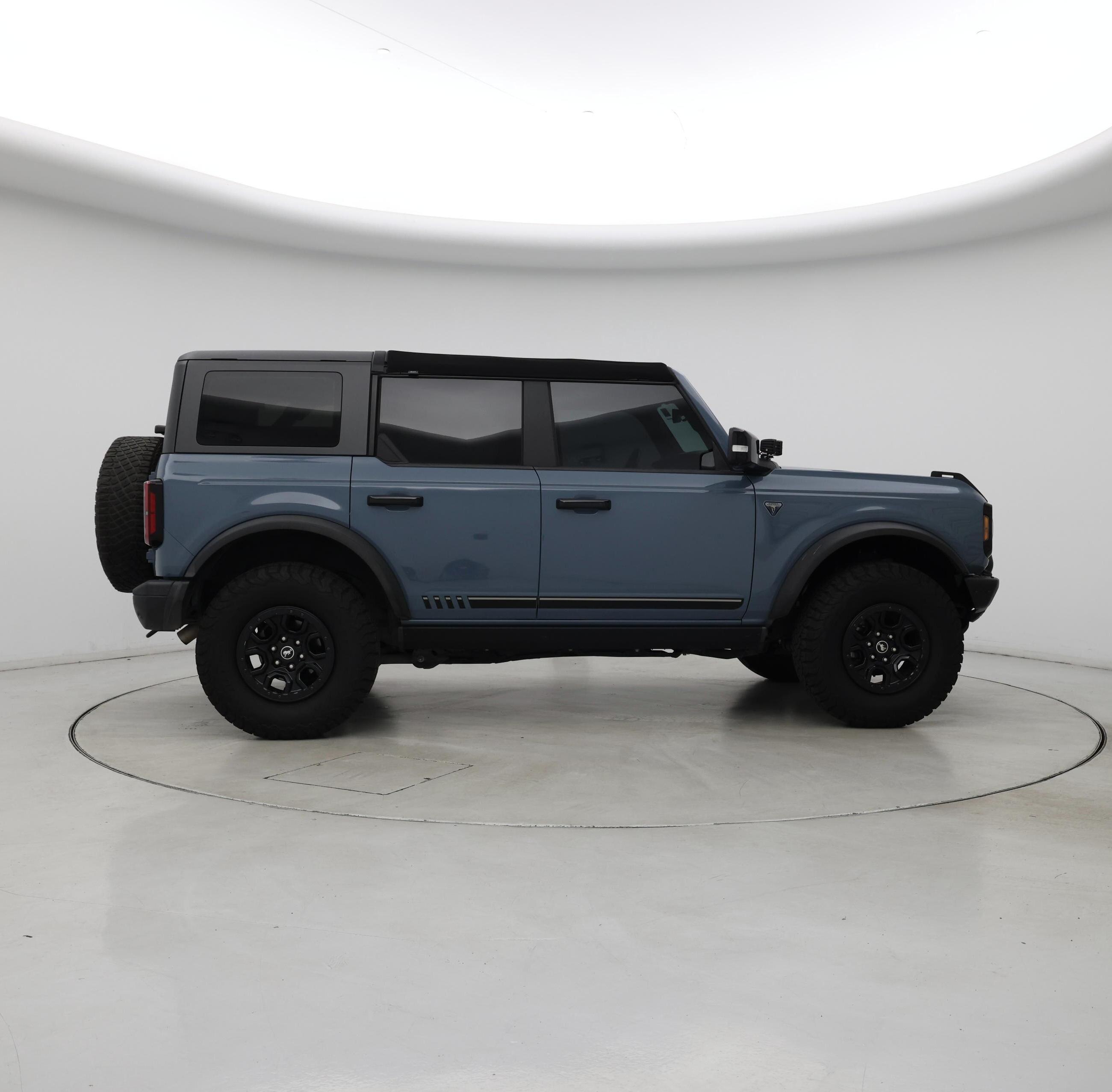 Thumbnail: 2021 Ford Bronco - 7