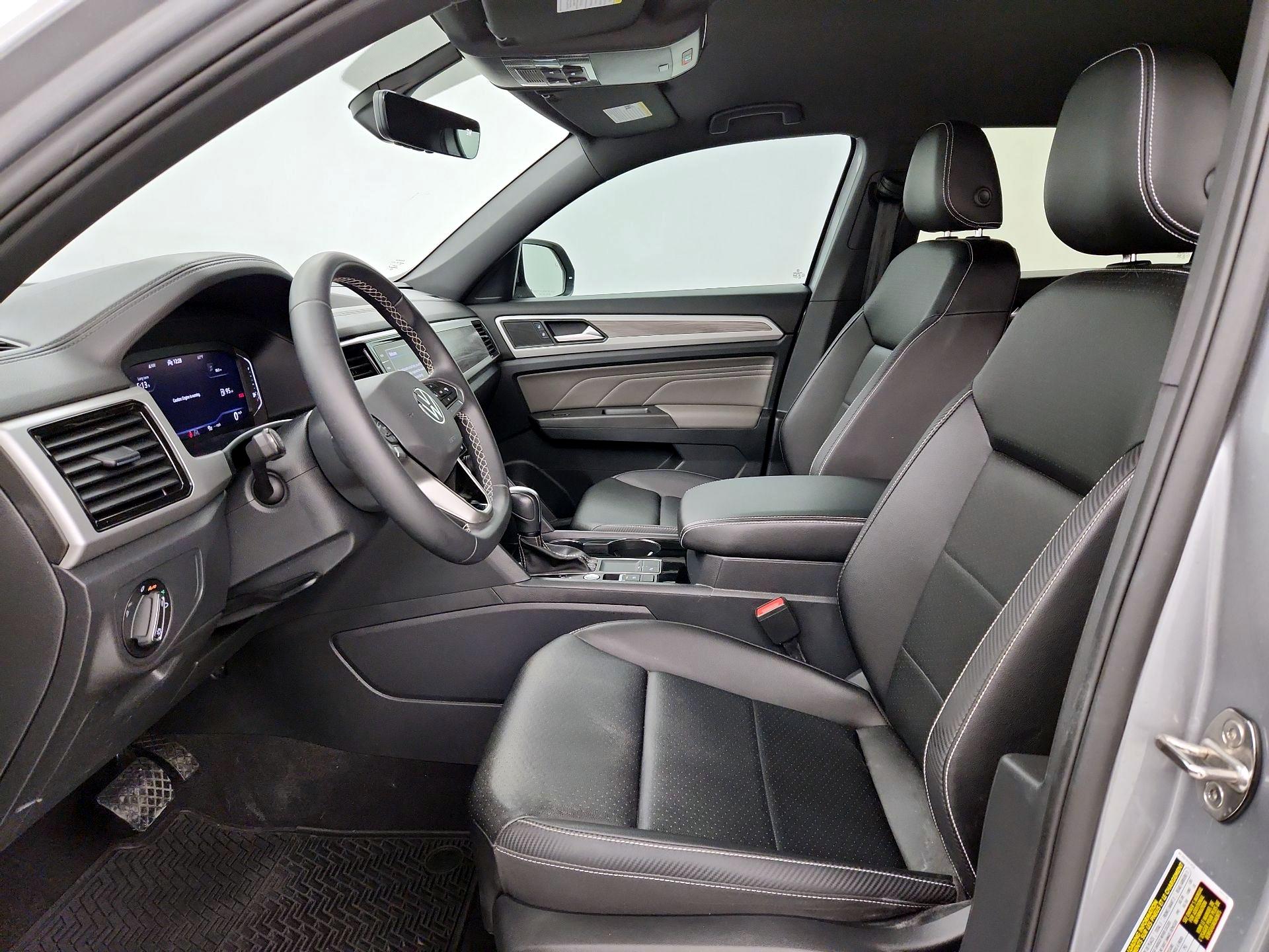 Thumbnail: 2023 Volkswagen Atlas - 11