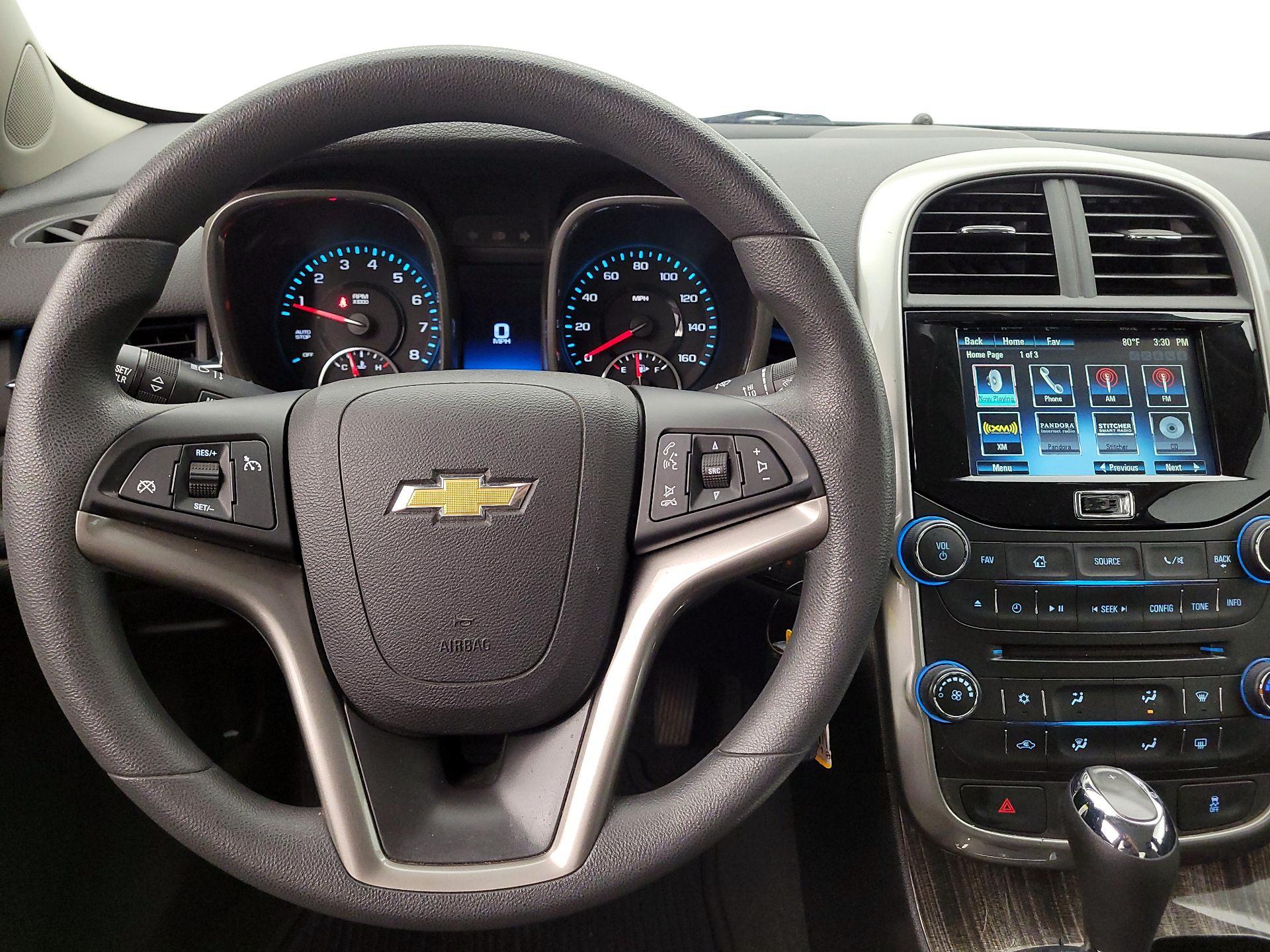 Thumbnail: 2014 Chevrolet Malibu - 10