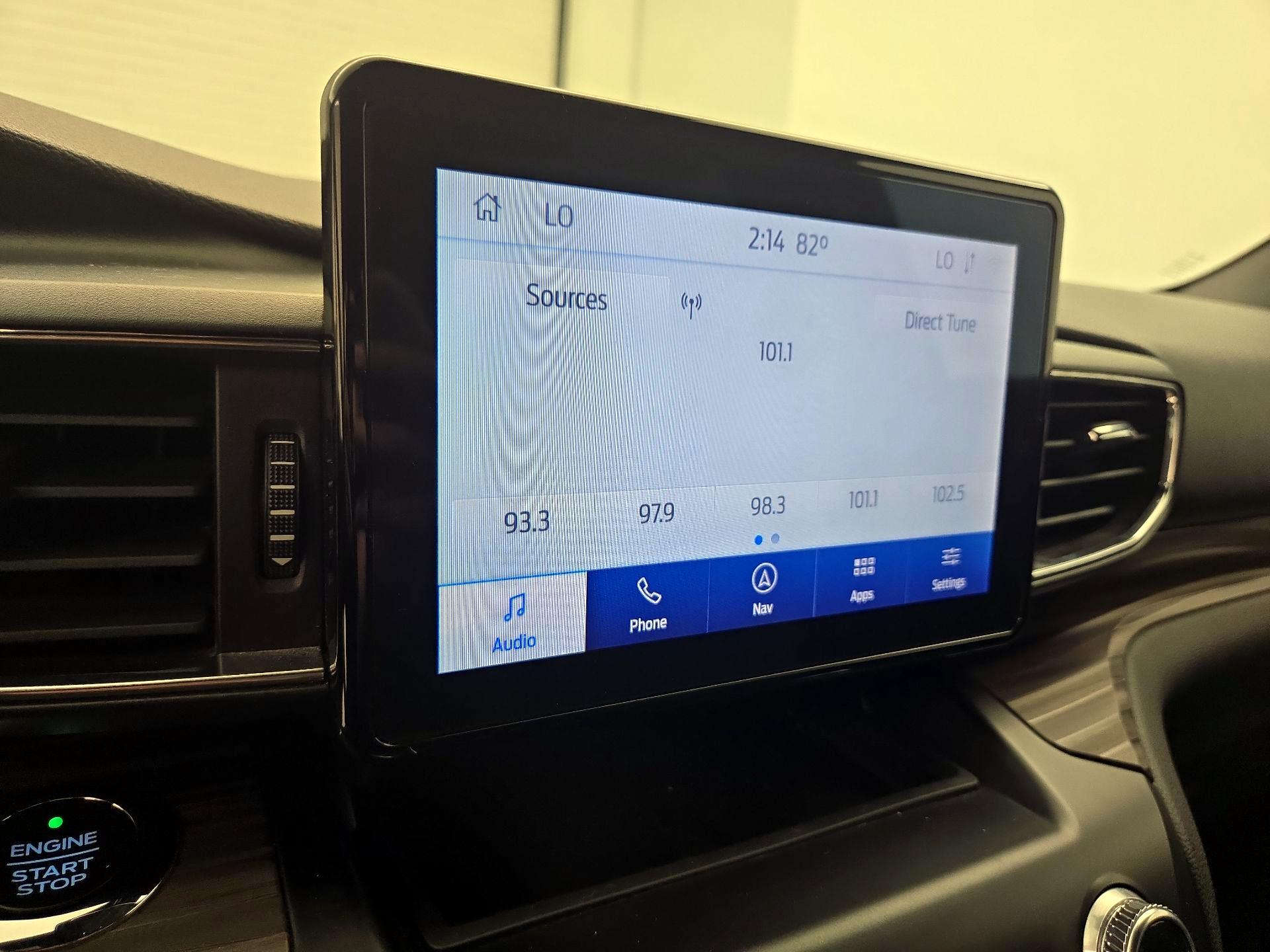 Thumbnail: 2020 Ford Explorer - 16