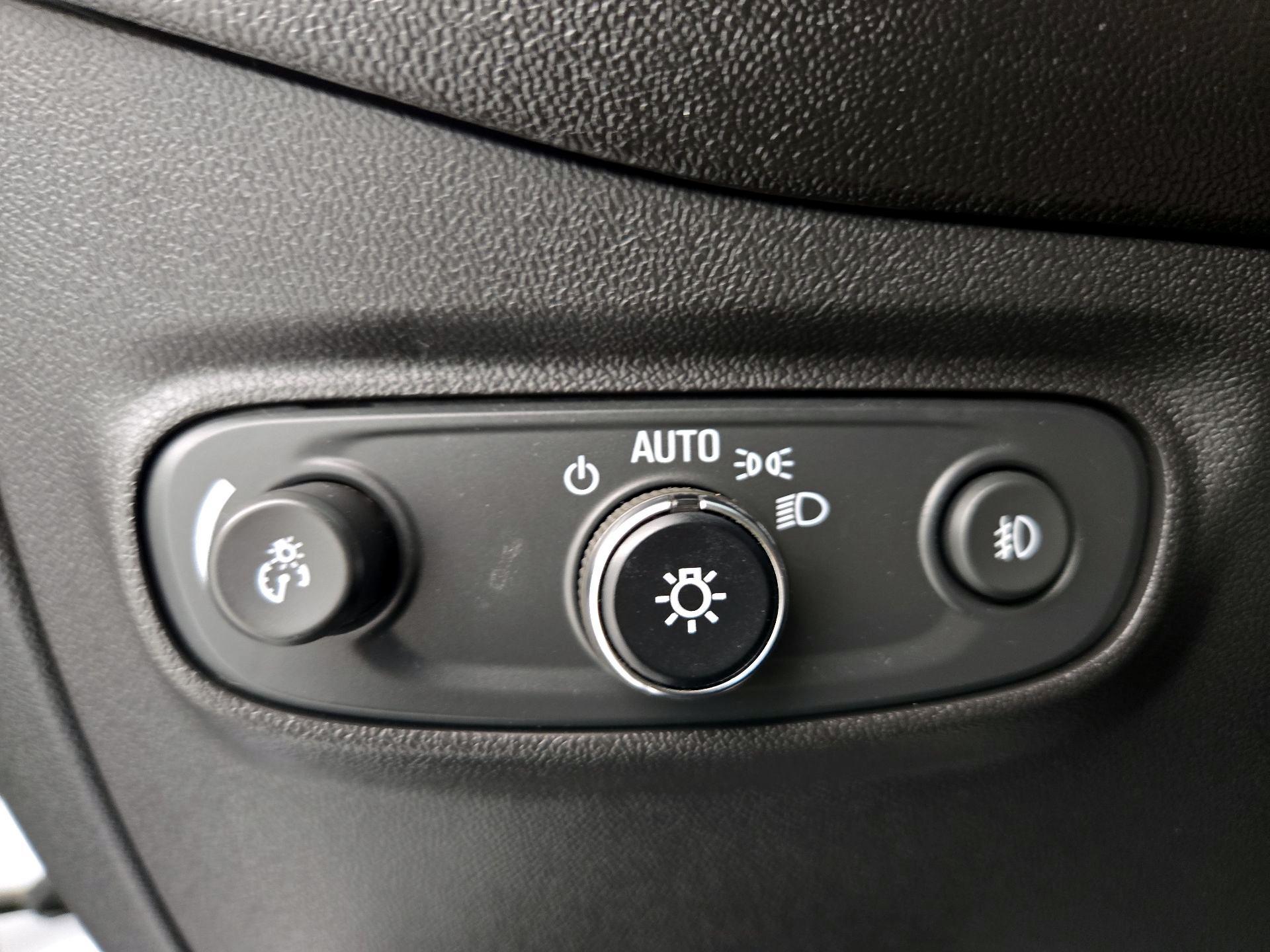 Thumbnail: 2023 Chevrolet Equinox - 13