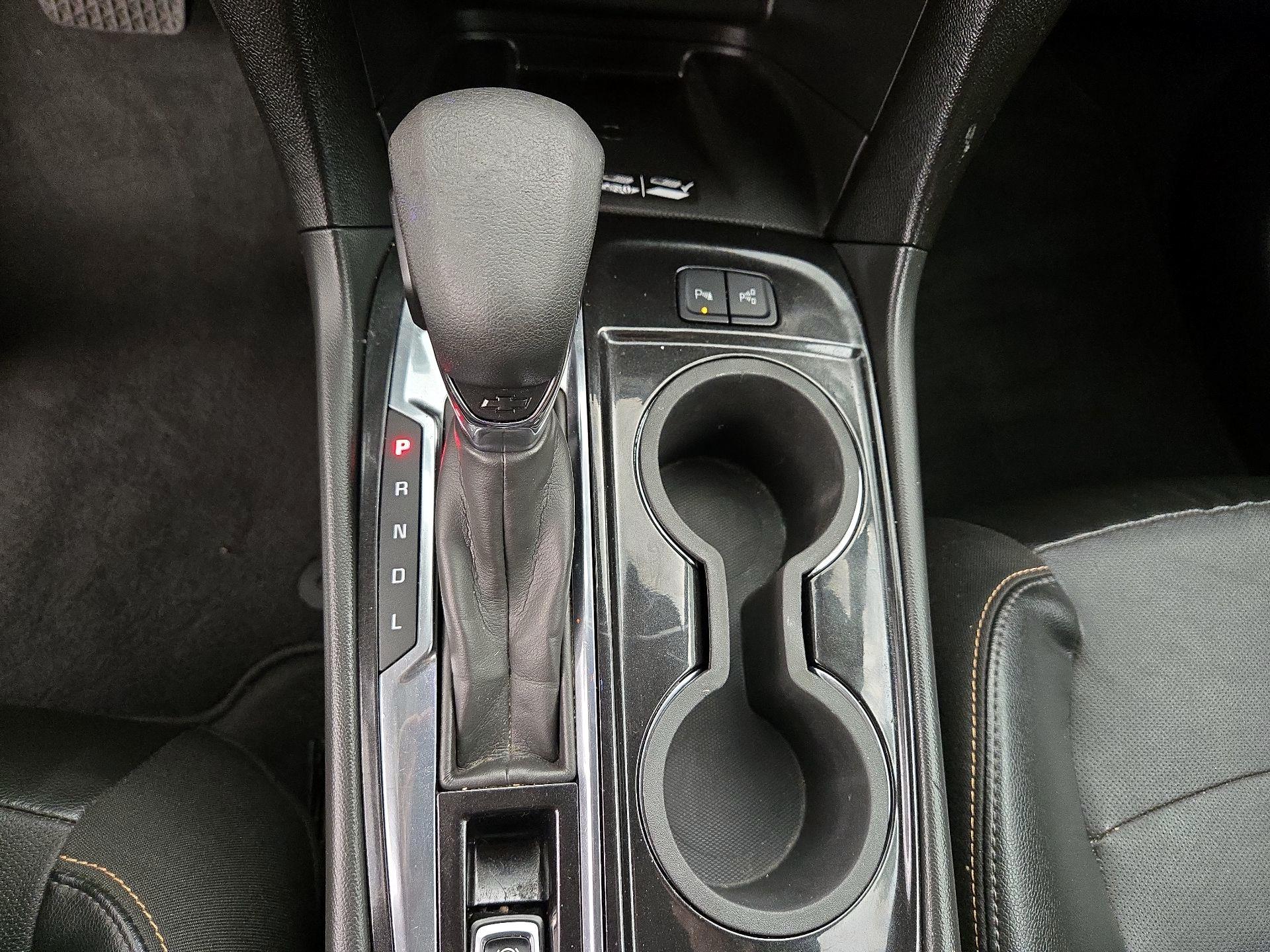 Thumbnail: 2023 Chevrolet Equinox - 17