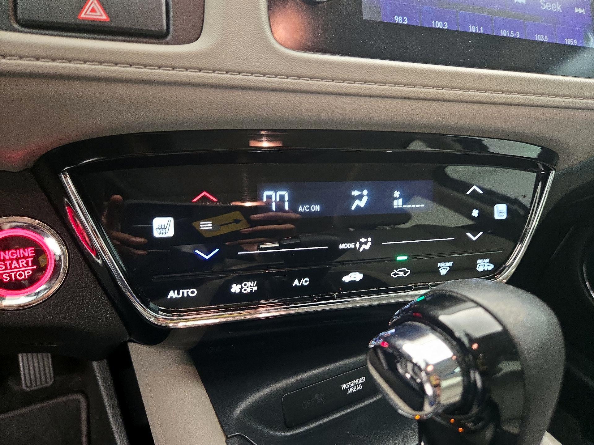 Thumbnail: 2022 Honda HR-V - 16