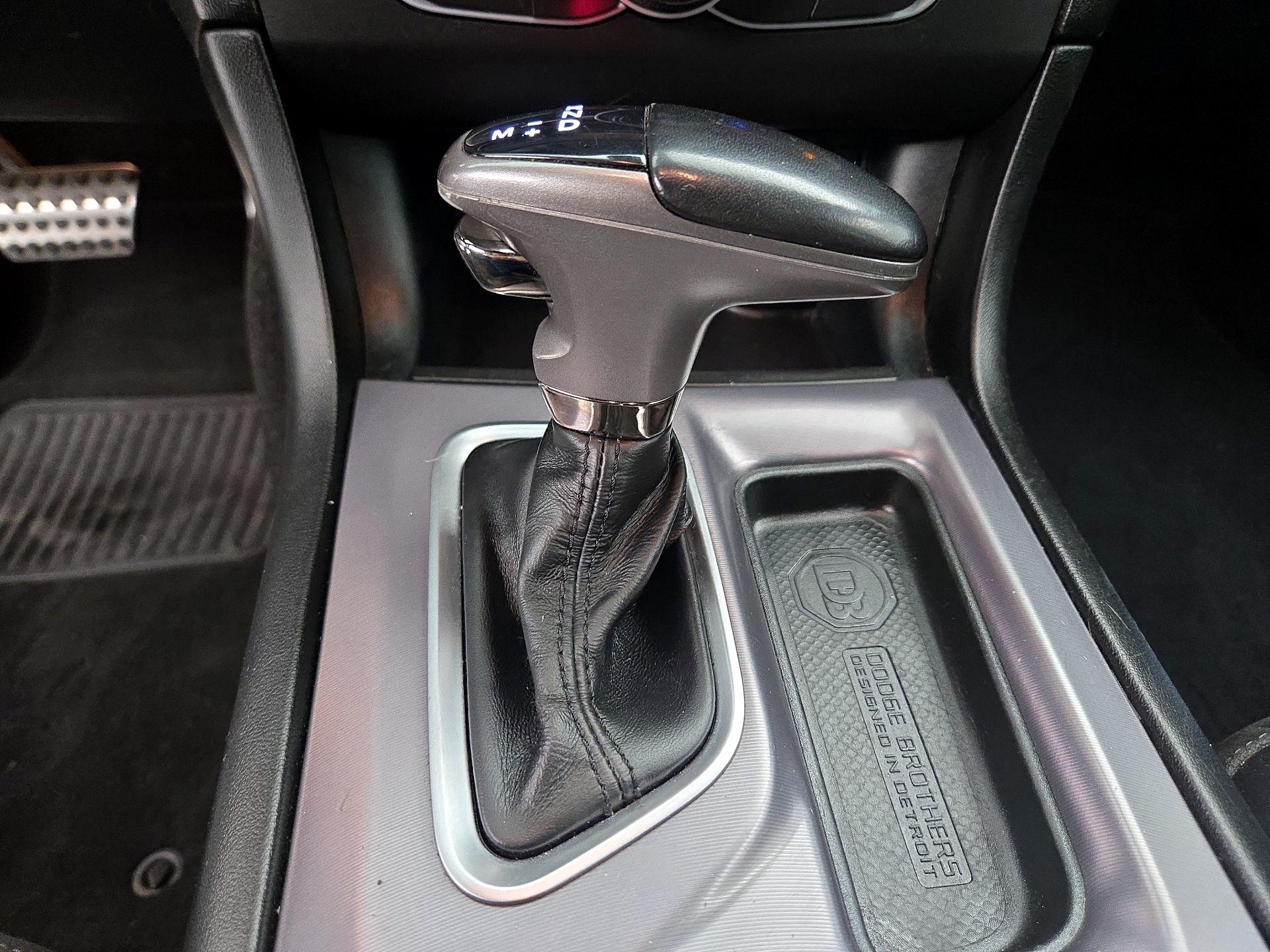 Thumbnail: 2020 Dodge Charger - 17