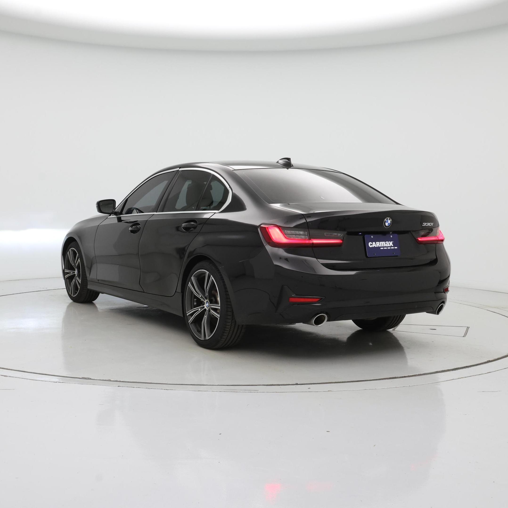 Thumbnail: 2021 BMW 3 Series - 2