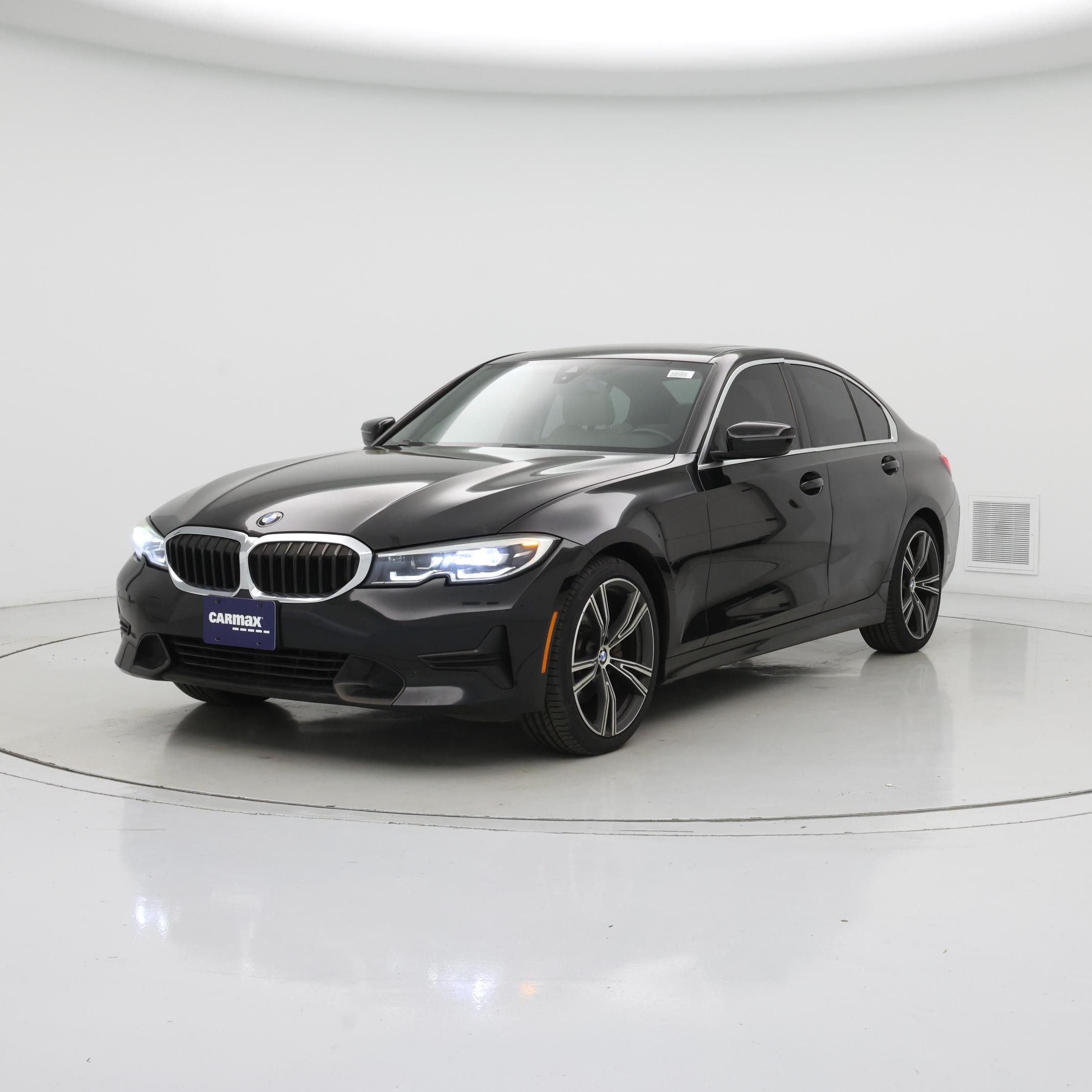 Thumbnail: 2021 BMW 3 Series - 4