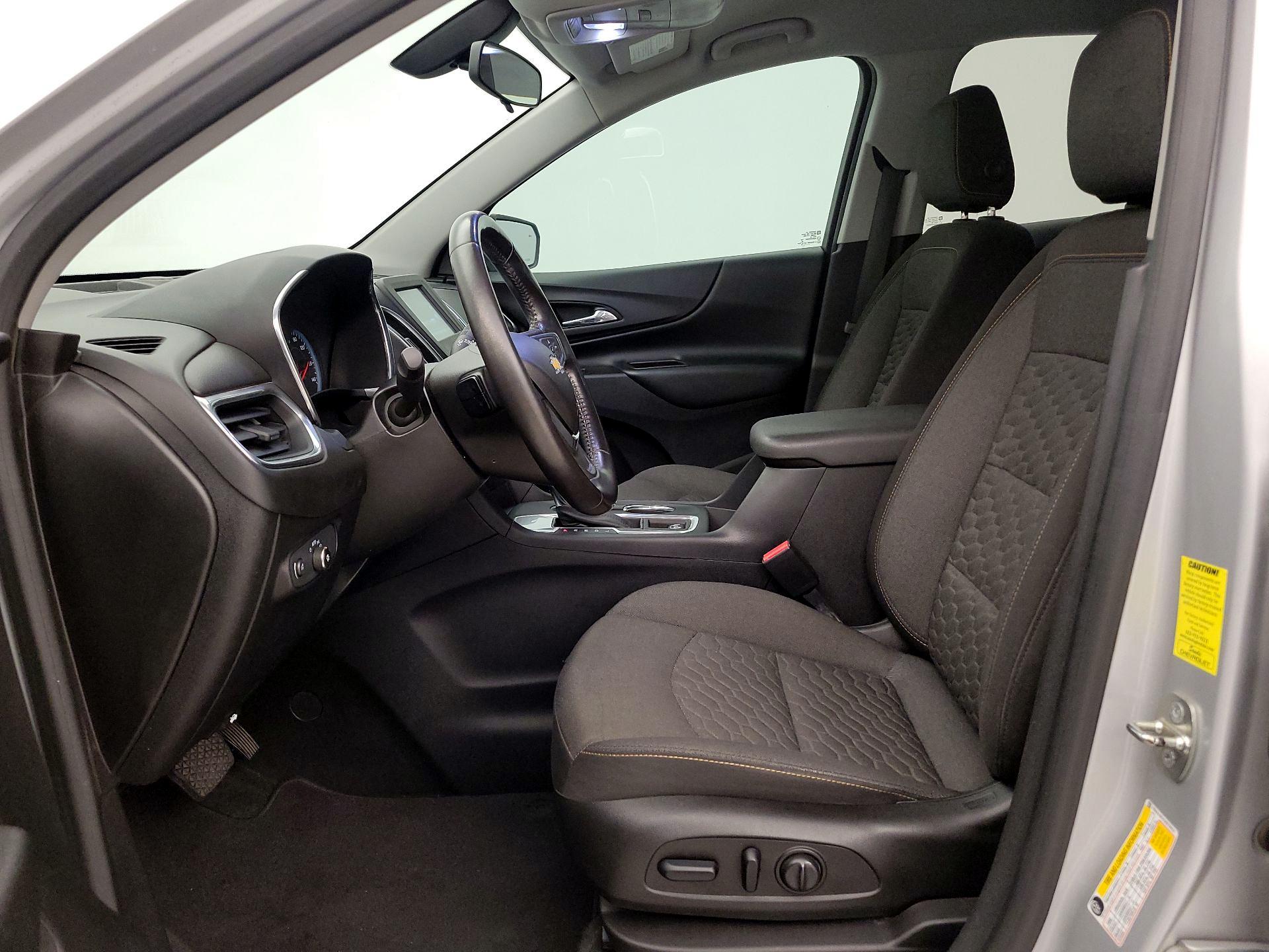 Thumbnail: 2018 Chevrolet Equinox - 11