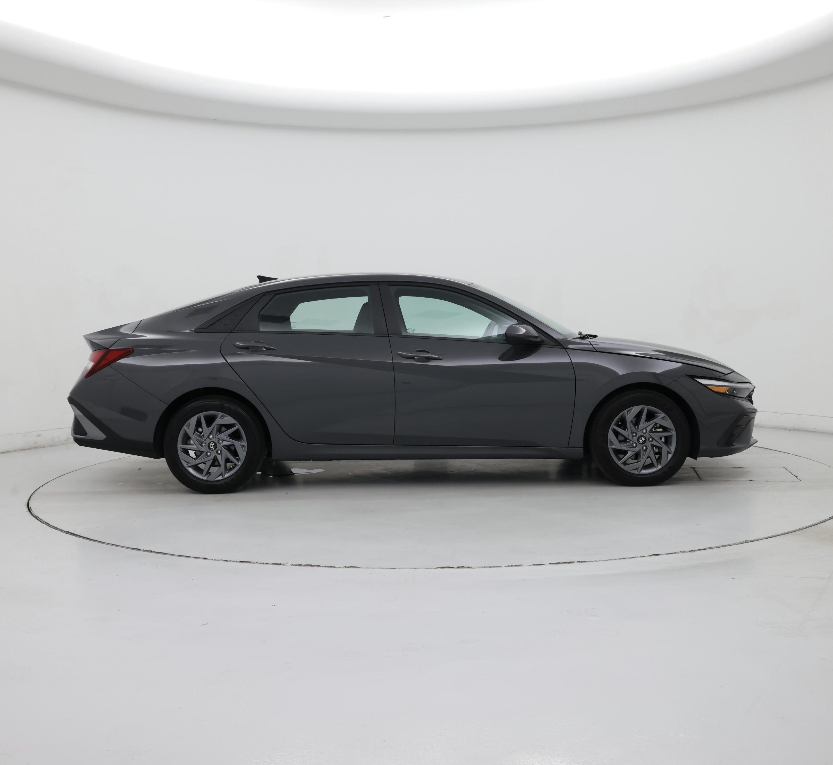 Thumbnail: 2024 Hyundai Elantra - 7