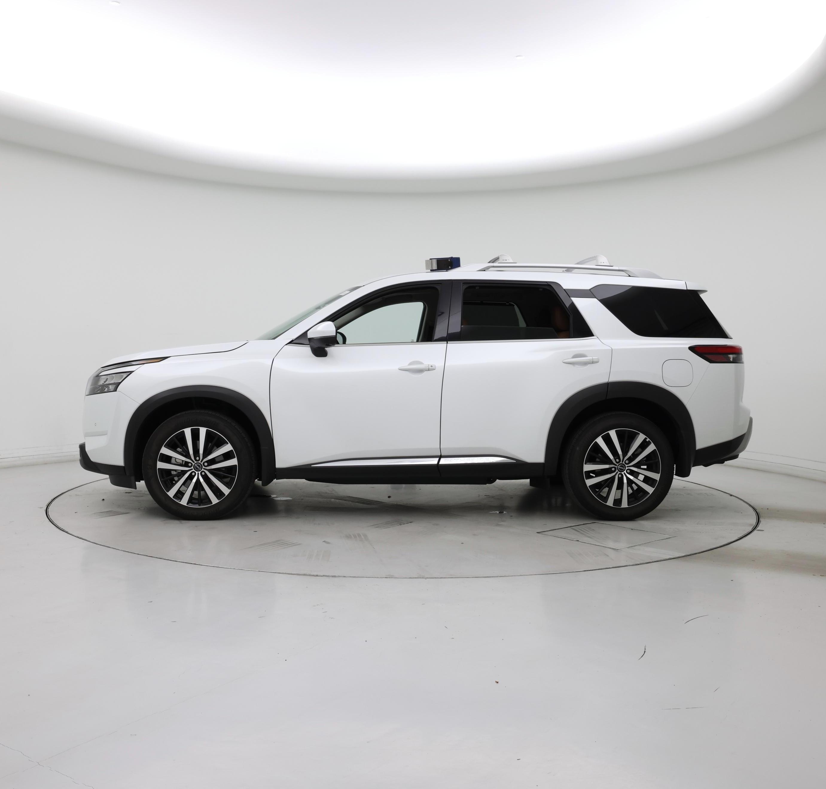 Thumbnail: 2025 Nissan Pathfinder - 3