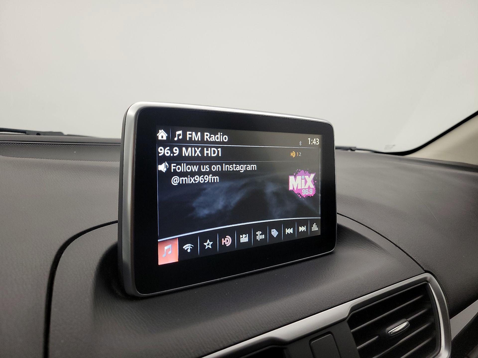 Thumbnail: 2014 Mazda Mazda3 - 15