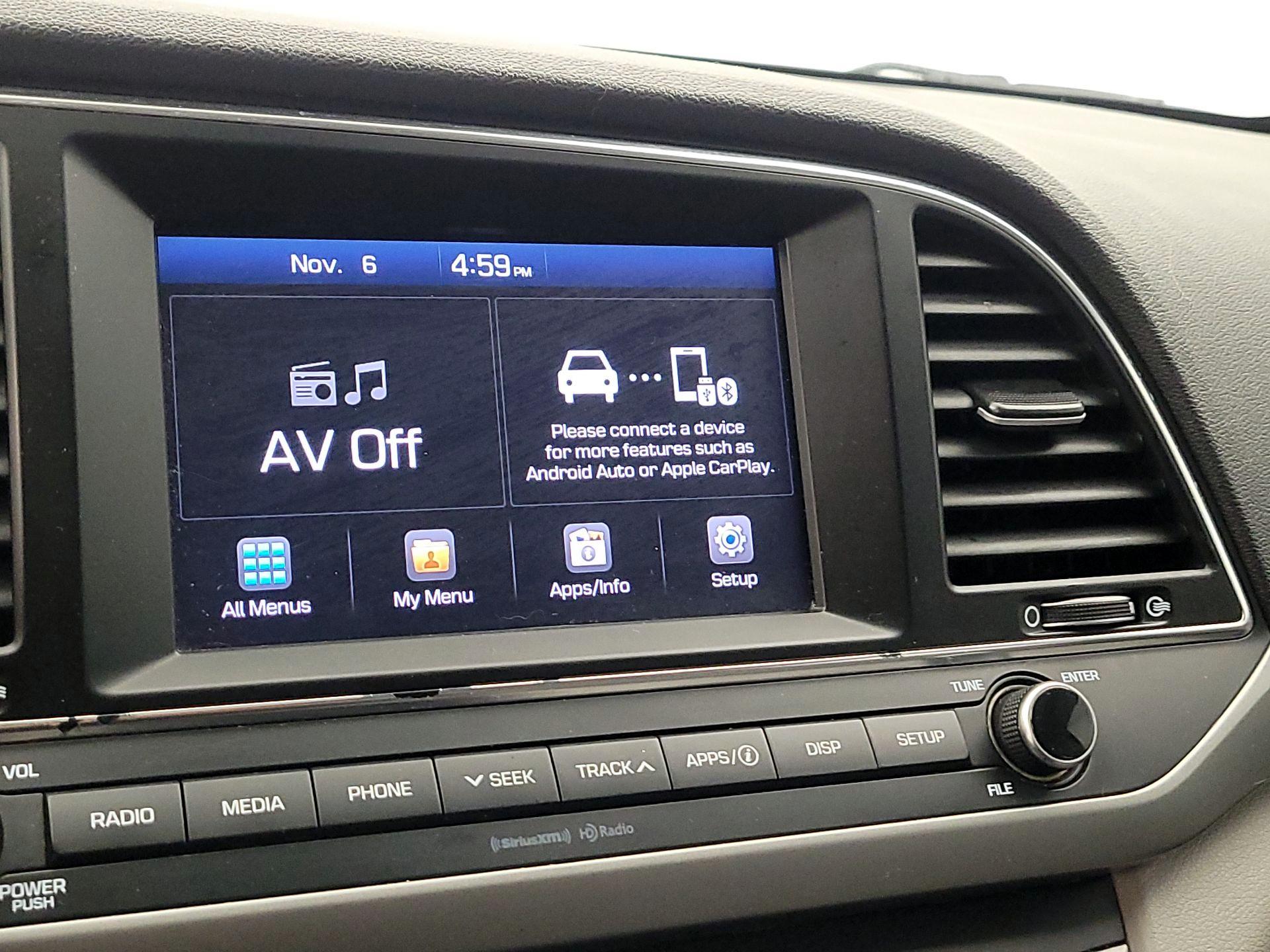 Thumbnail: 2018 Hyundai Elantra - 15