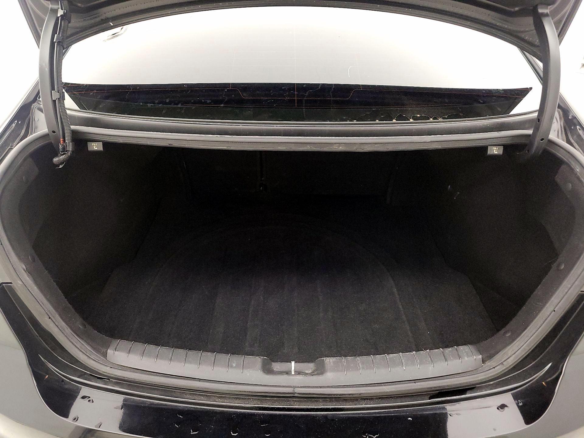 Thumbnail: 2018 Hyundai Elantra - 20