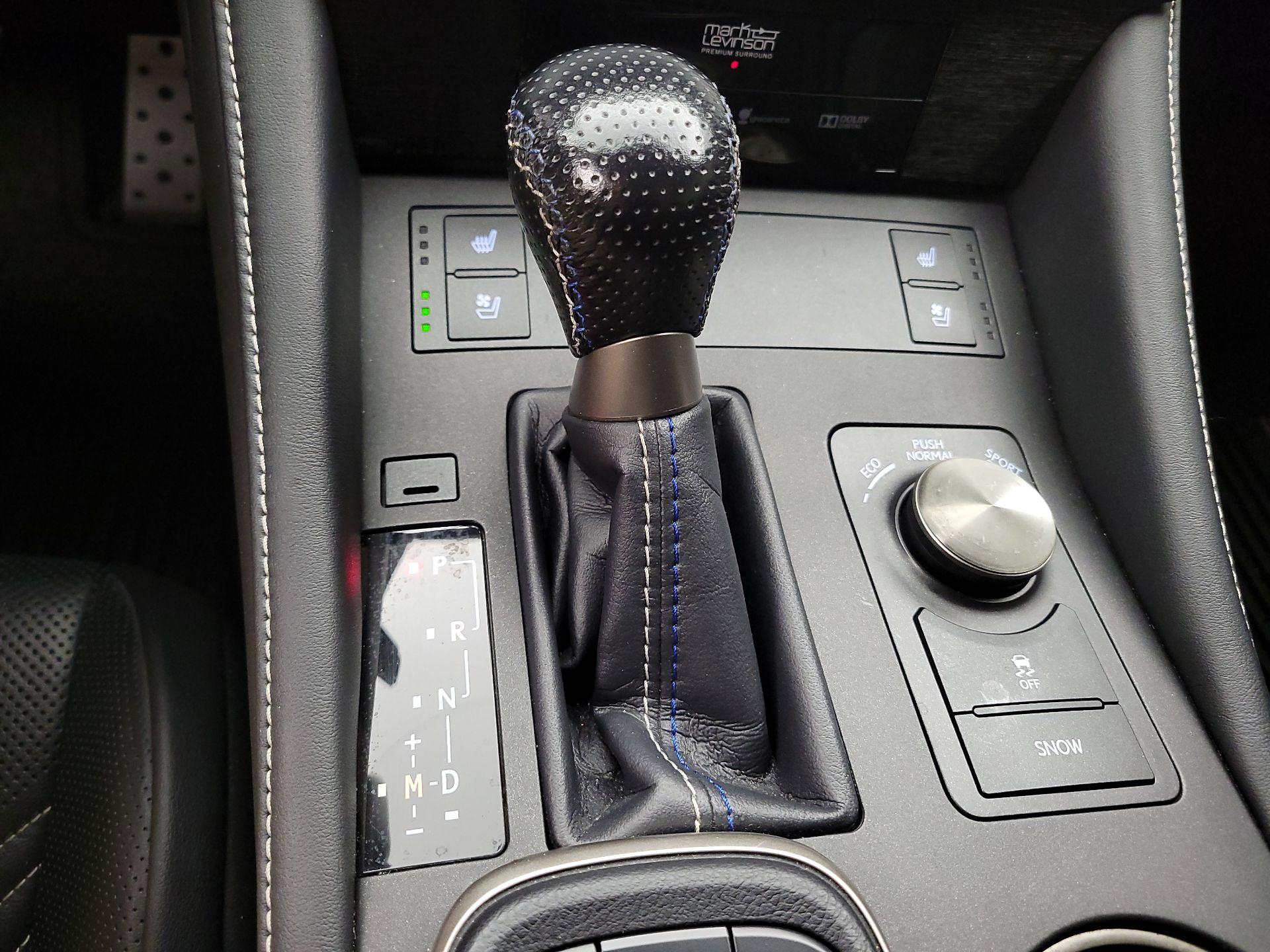 Thumbnail: 2015 Lexus RC - 18