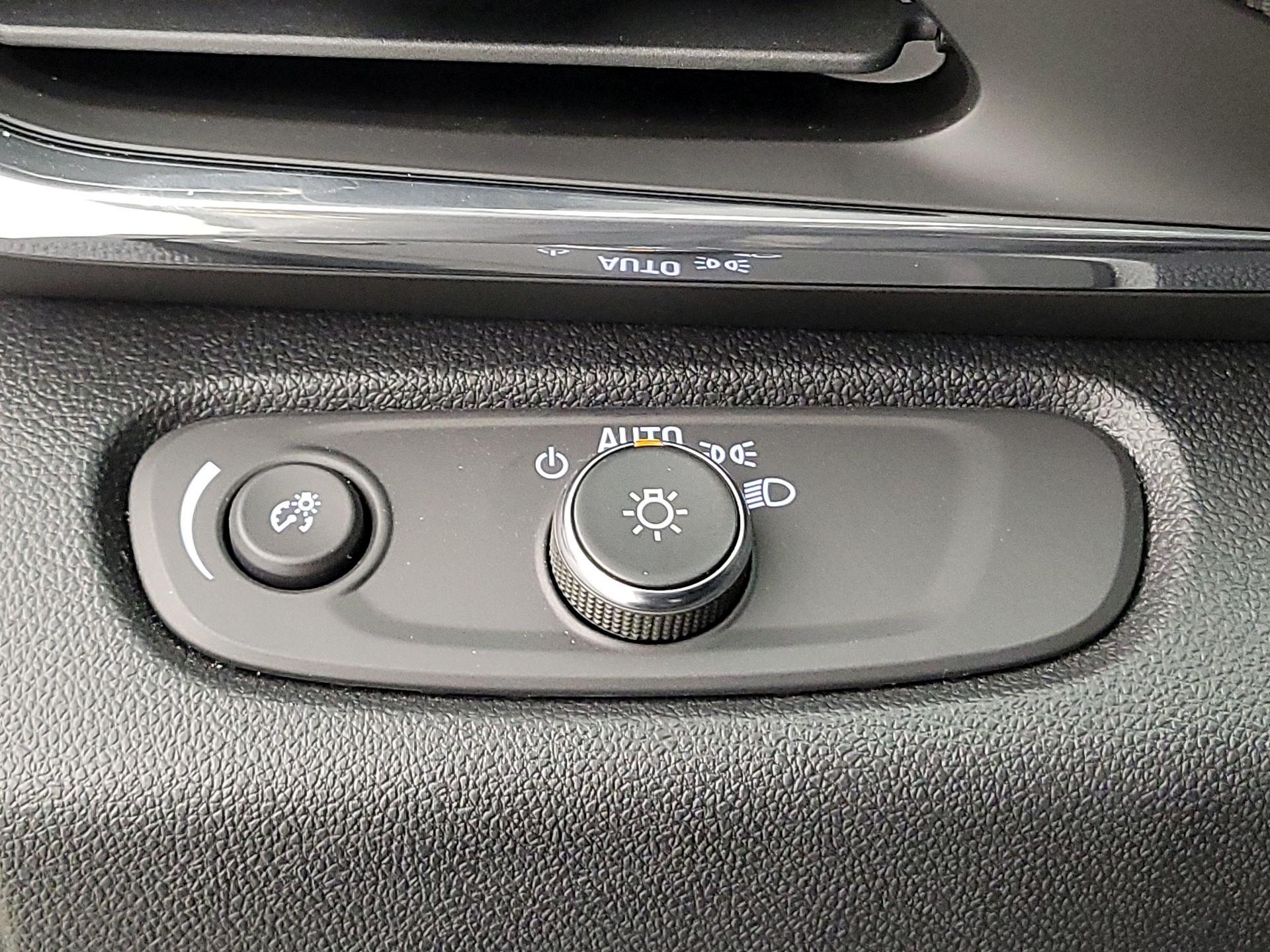 Thumbnail: 2025 Buick Envista - 13