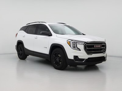 White 2023 GMC Terrain AT4