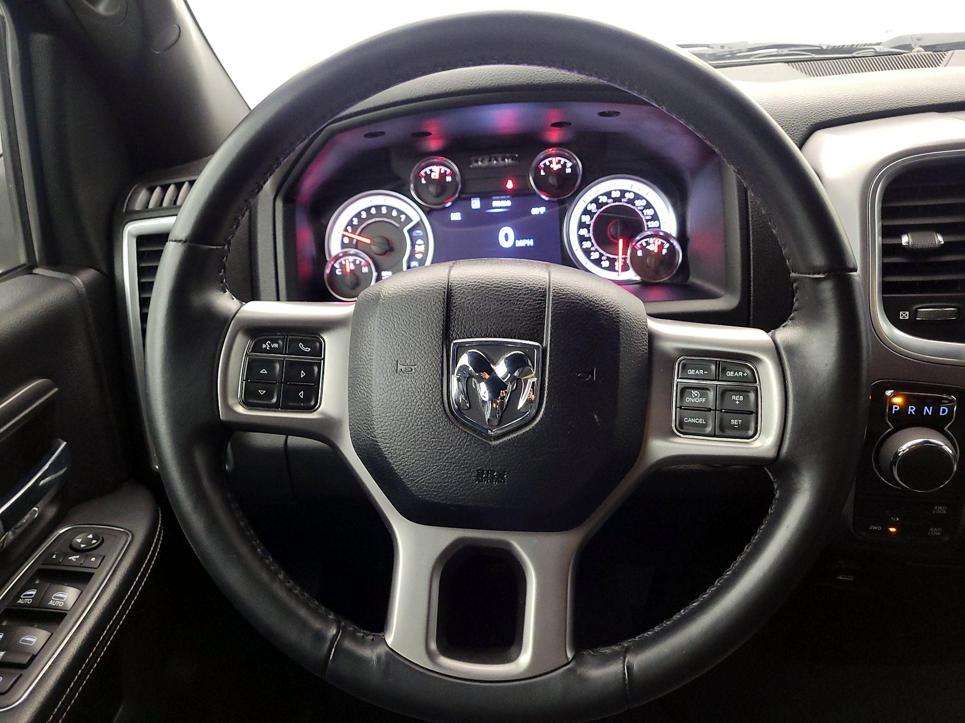 Thumbnail: 2022 RAM 1500 Classic - 10