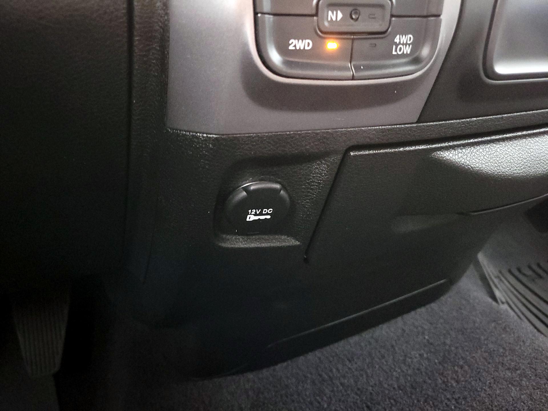 Thumbnail: 2022 RAM 1500 Classic - 18