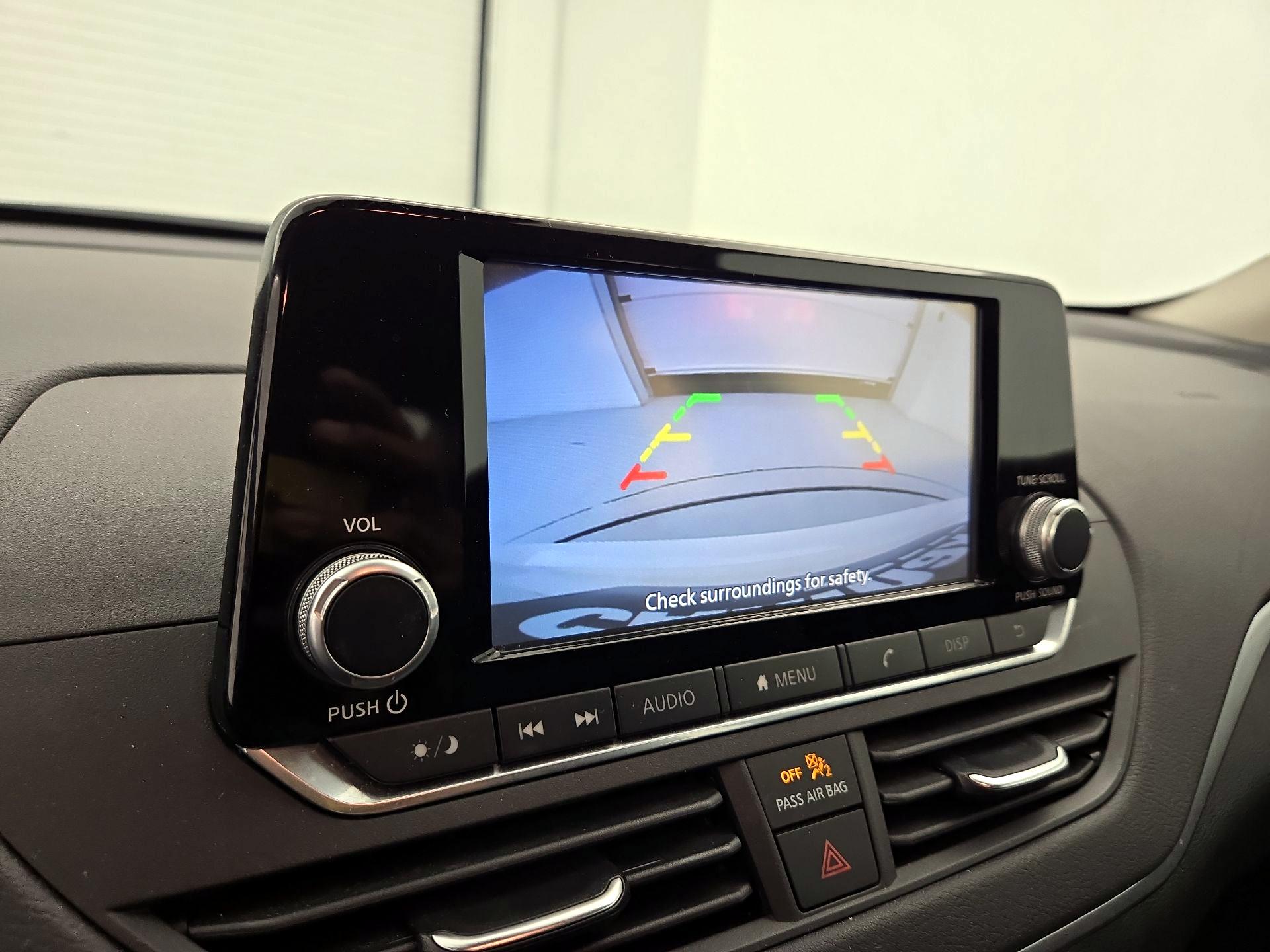 Thumbnail: 2021 Nissan Altima - 14