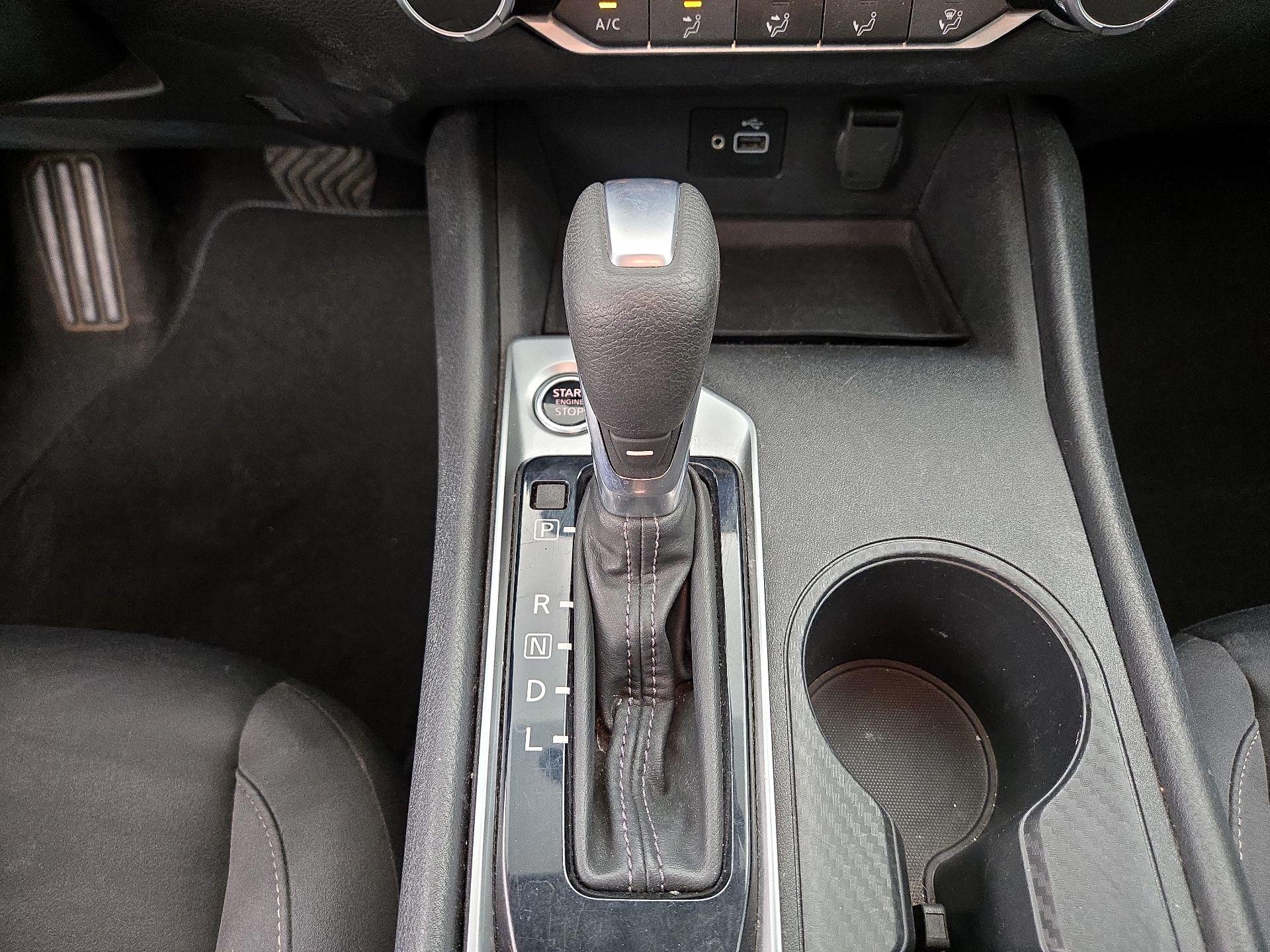 Thumbnail: 2021 Nissan Altima - 17