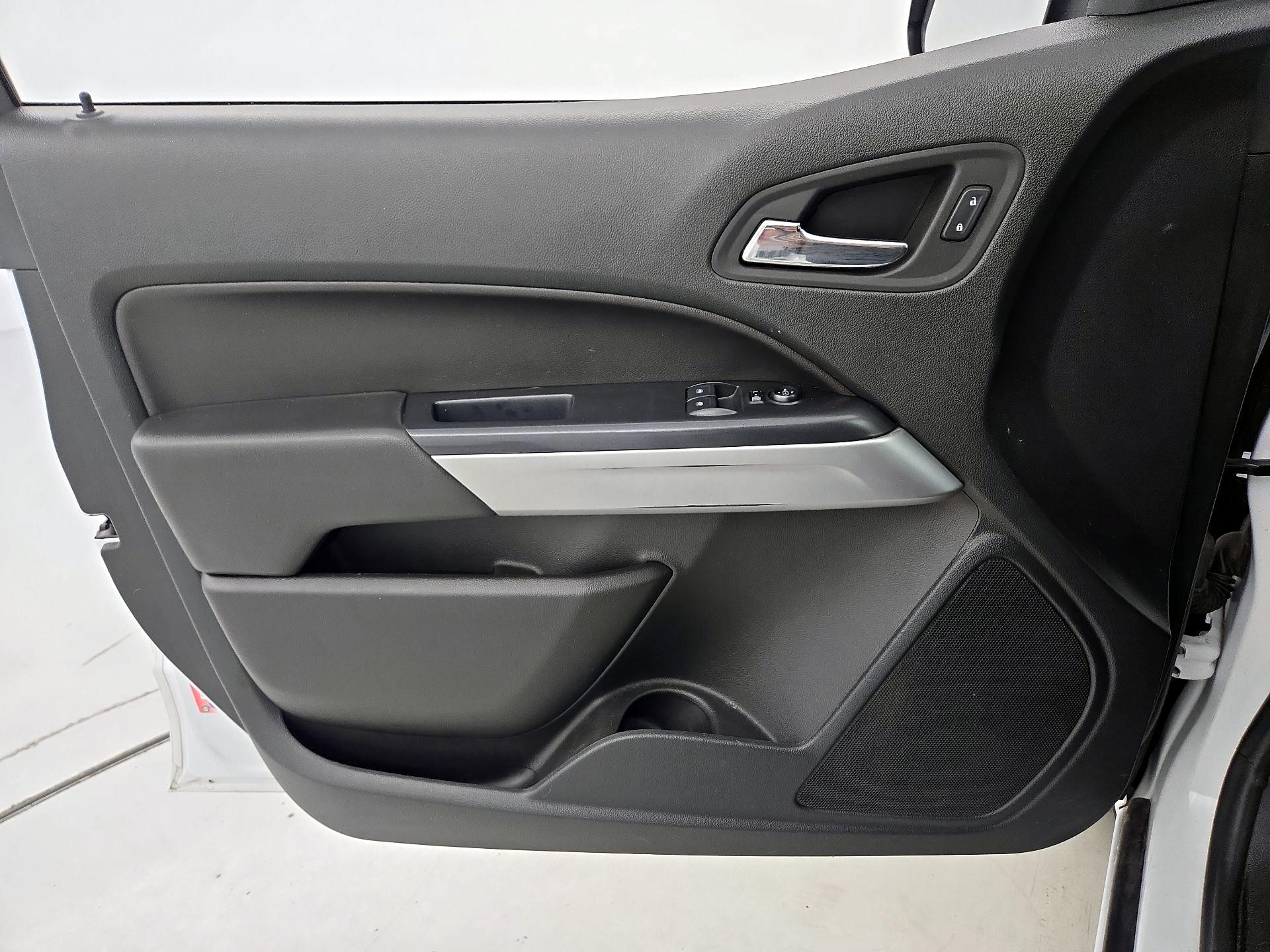 Thumbnail: 2021 Chevrolet Colorado - 12