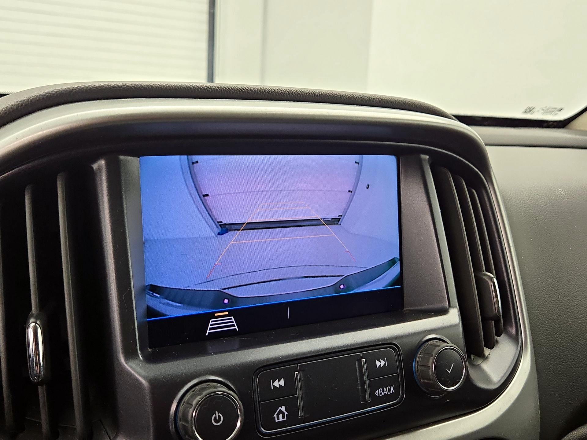 Thumbnail: 2021 Chevrolet Colorado - 14