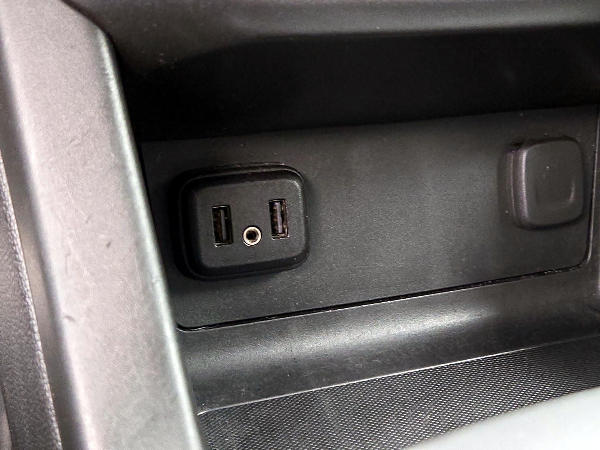 Thumbnail: 2021 Chevrolet Colorado - 18