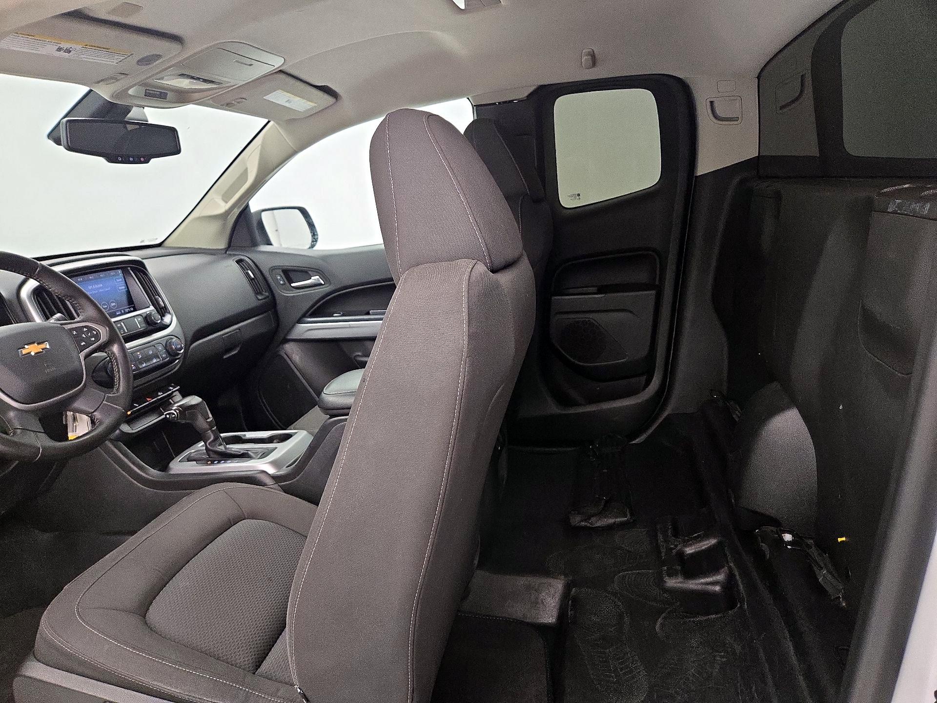 Thumbnail: 2021 Chevrolet Colorado - 19