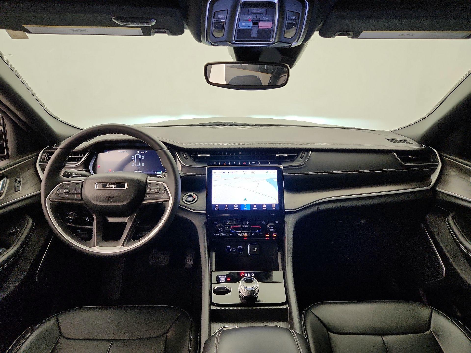 Thumbnail: 2024 Jeep Grand Cherokee L - 9