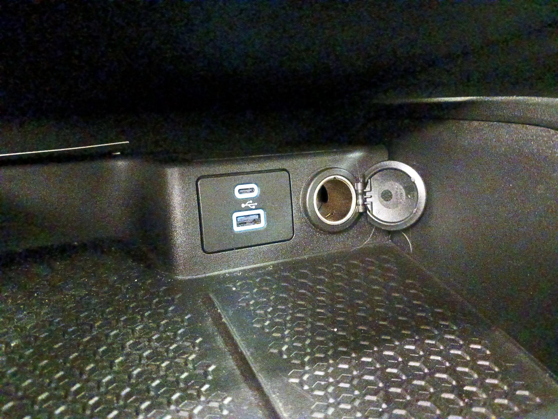 Thumbnail: 2022 Ford Bronco Sport - 18