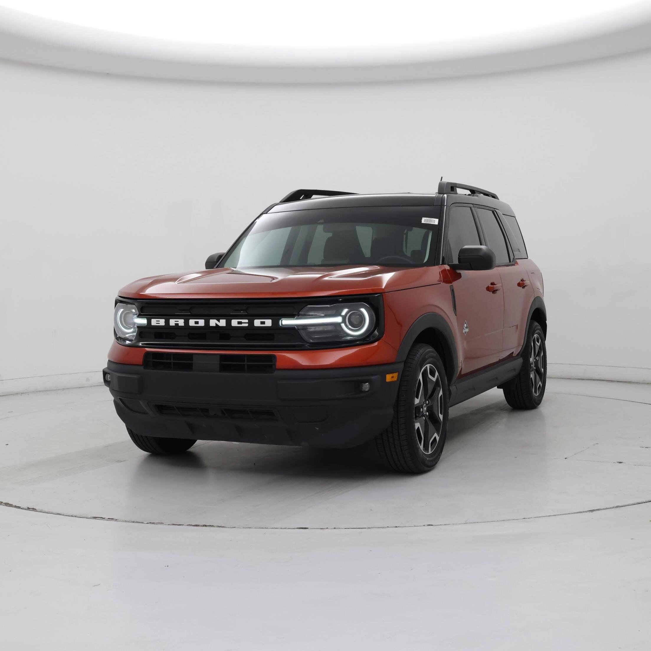 Thumbnail: 2022 Ford Bronco Sport - 4