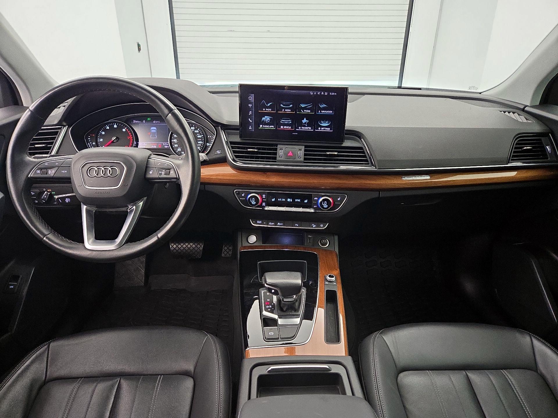 Thumbnail: 2022 Audi Q5 - 9