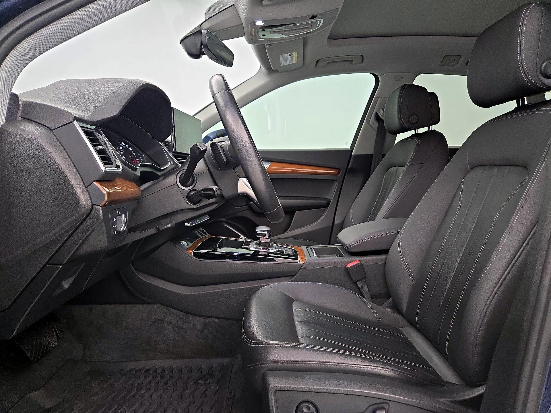 Thumbnail: 2022 Audi Q5 - 11