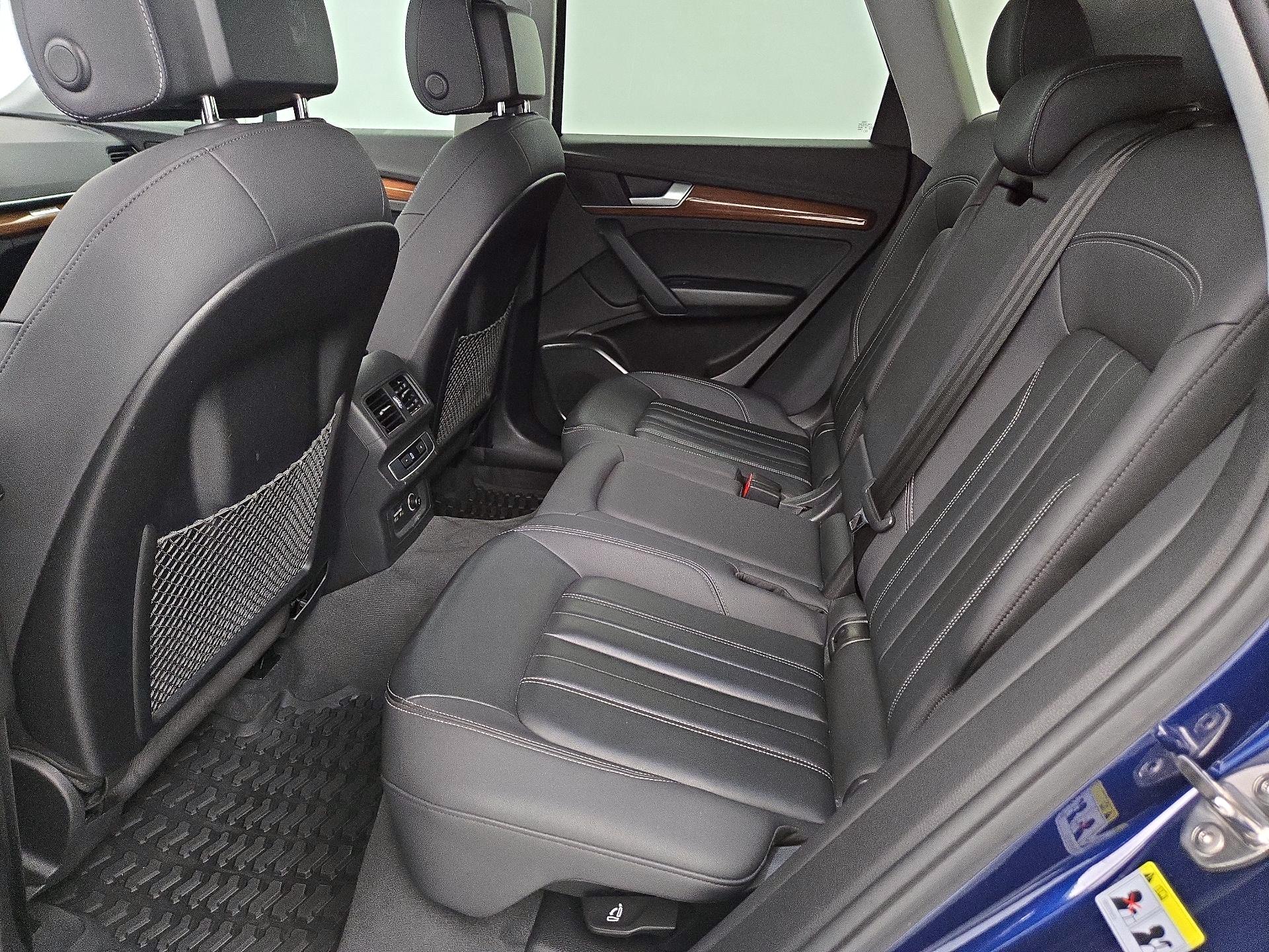 Thumbnail: 2022 Audi Q5 - 20