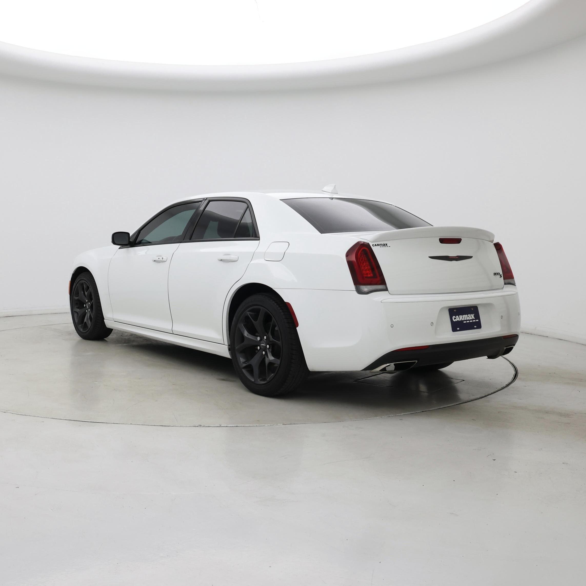 Thumbnail: 2021 Chrysler 300 - 2