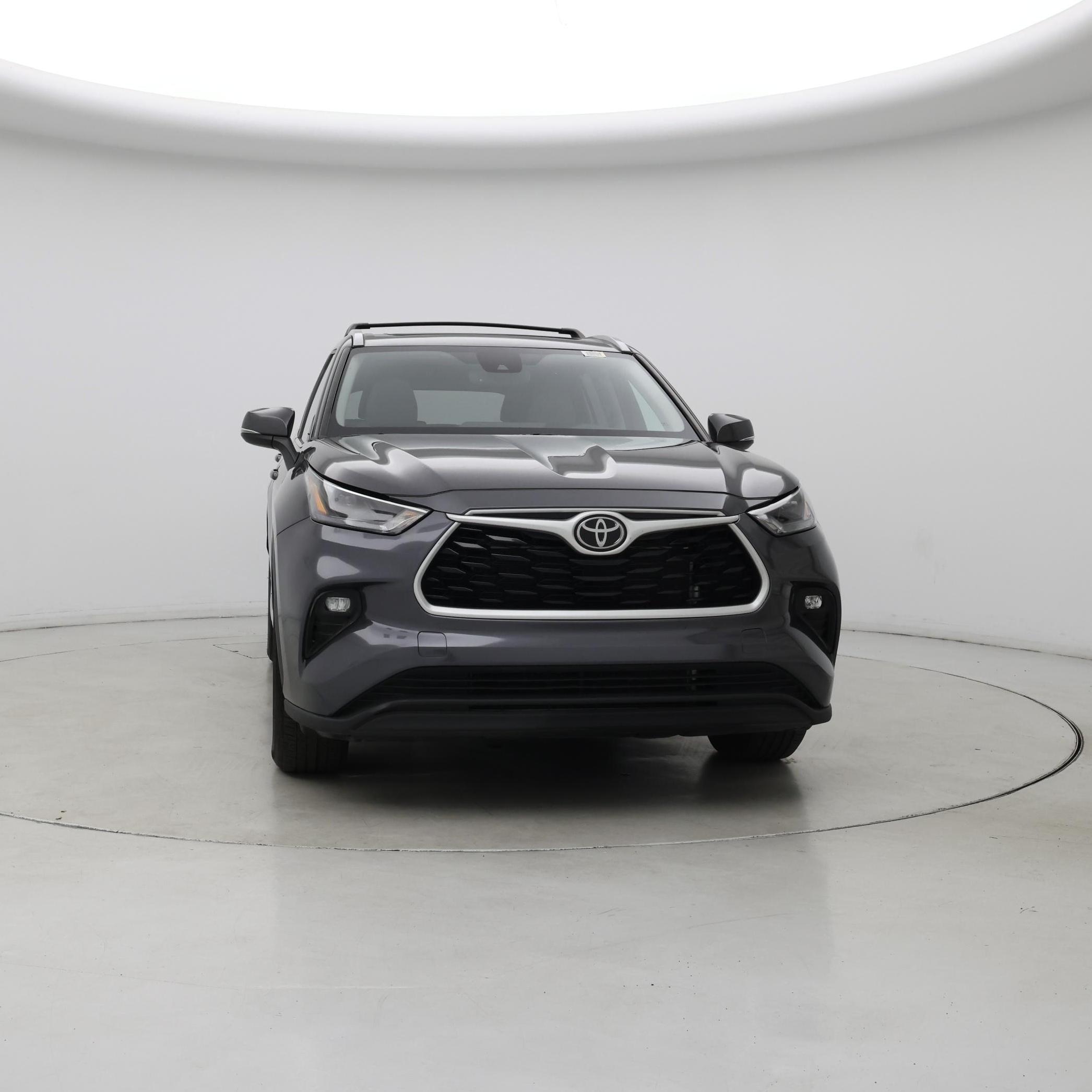 Thumbnail: 2023 Toyota Highlander - 5