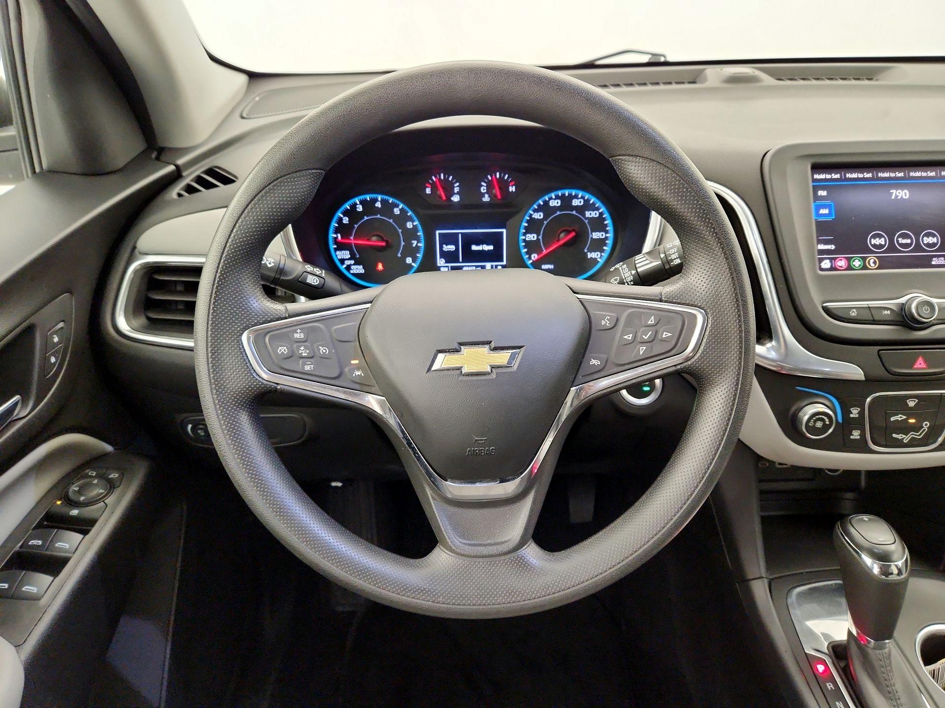 Thumbnail: 2021 Chevrolet Equinox - 10